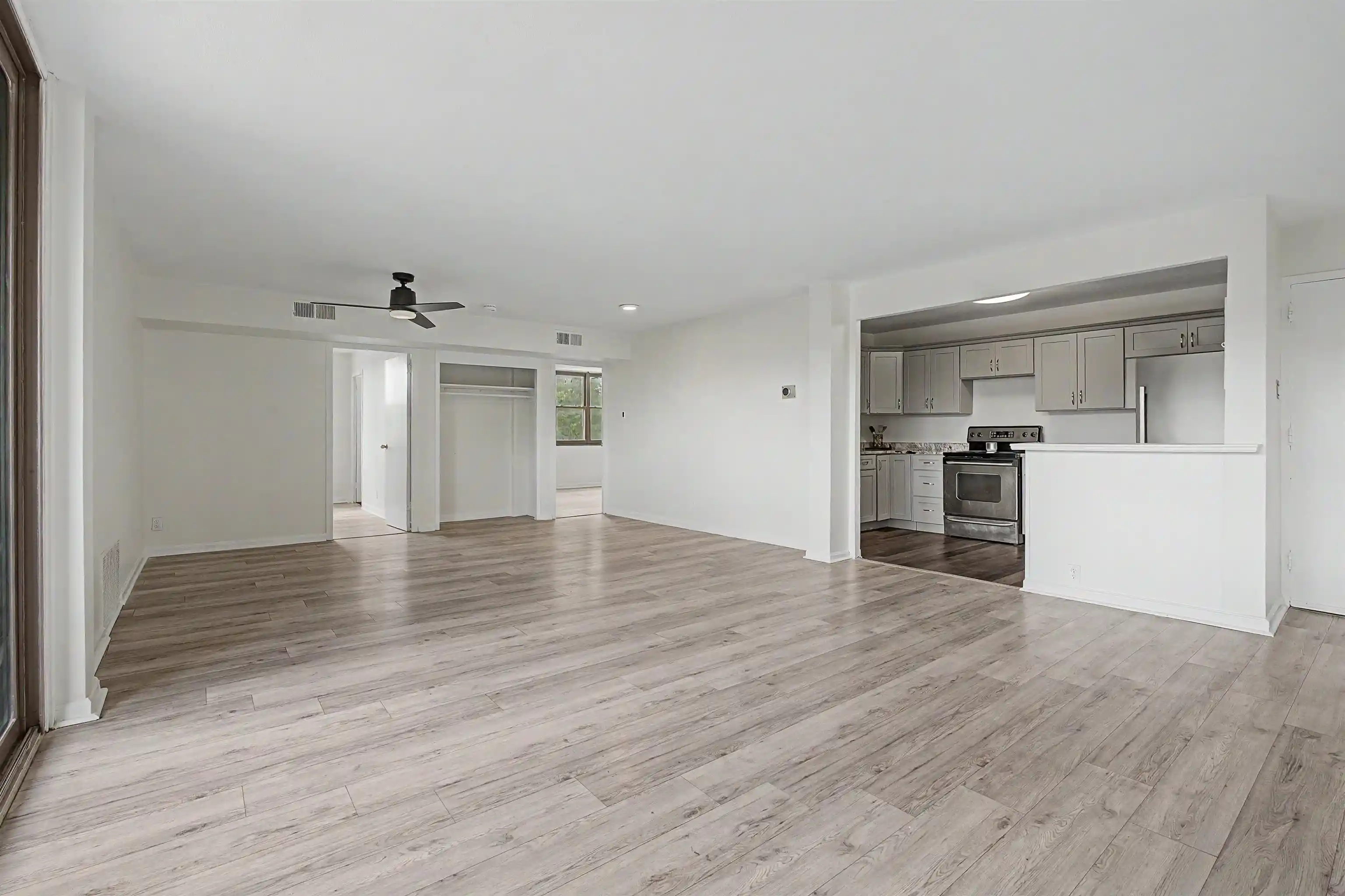 3rd image of 2277 Union Ave #412, Memphis, TN 38104 | MLS# 10226161