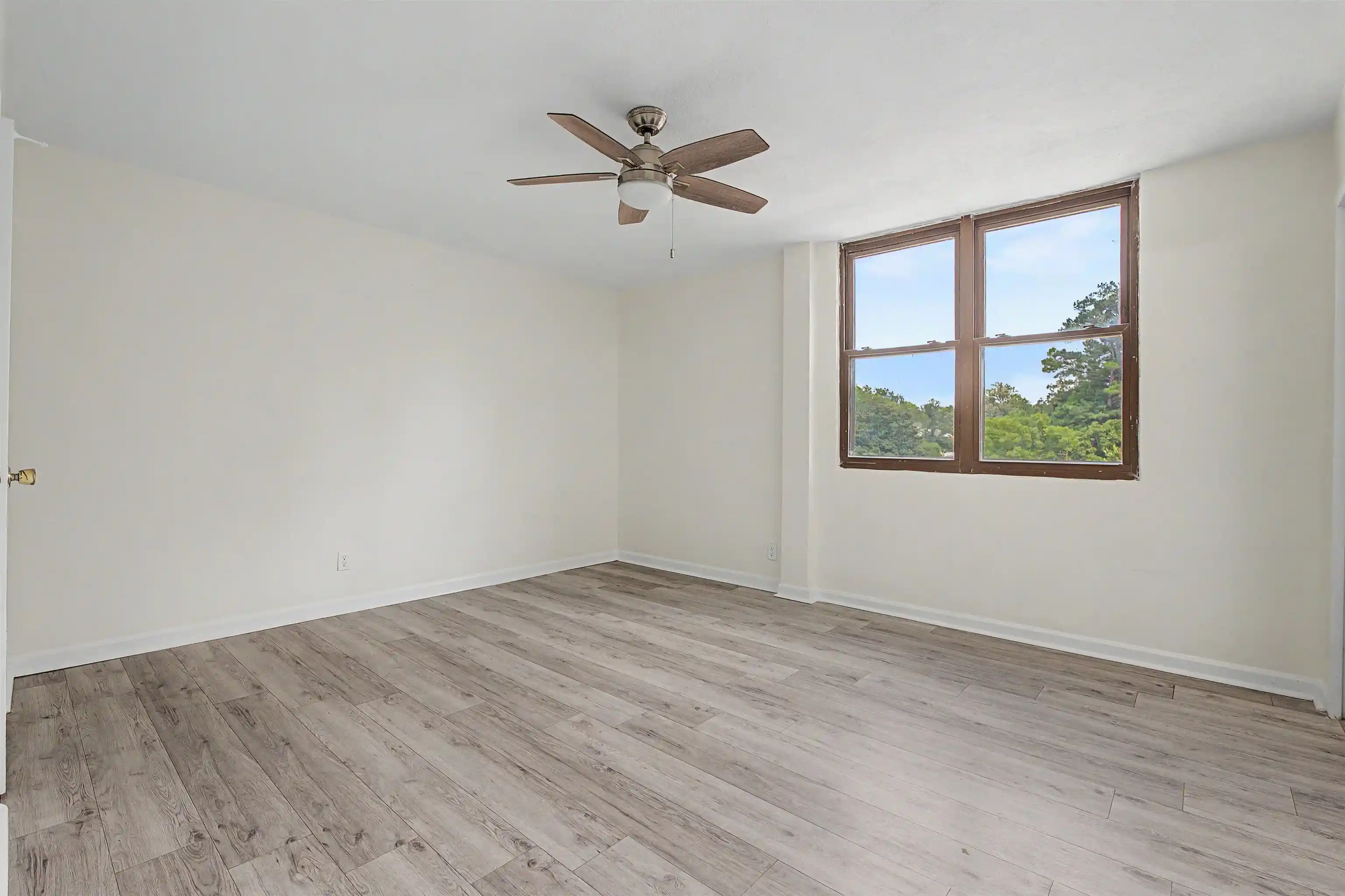 5th image of 2277 Union Ave #412, Memphis, TN 38104 | MLS# 10226161