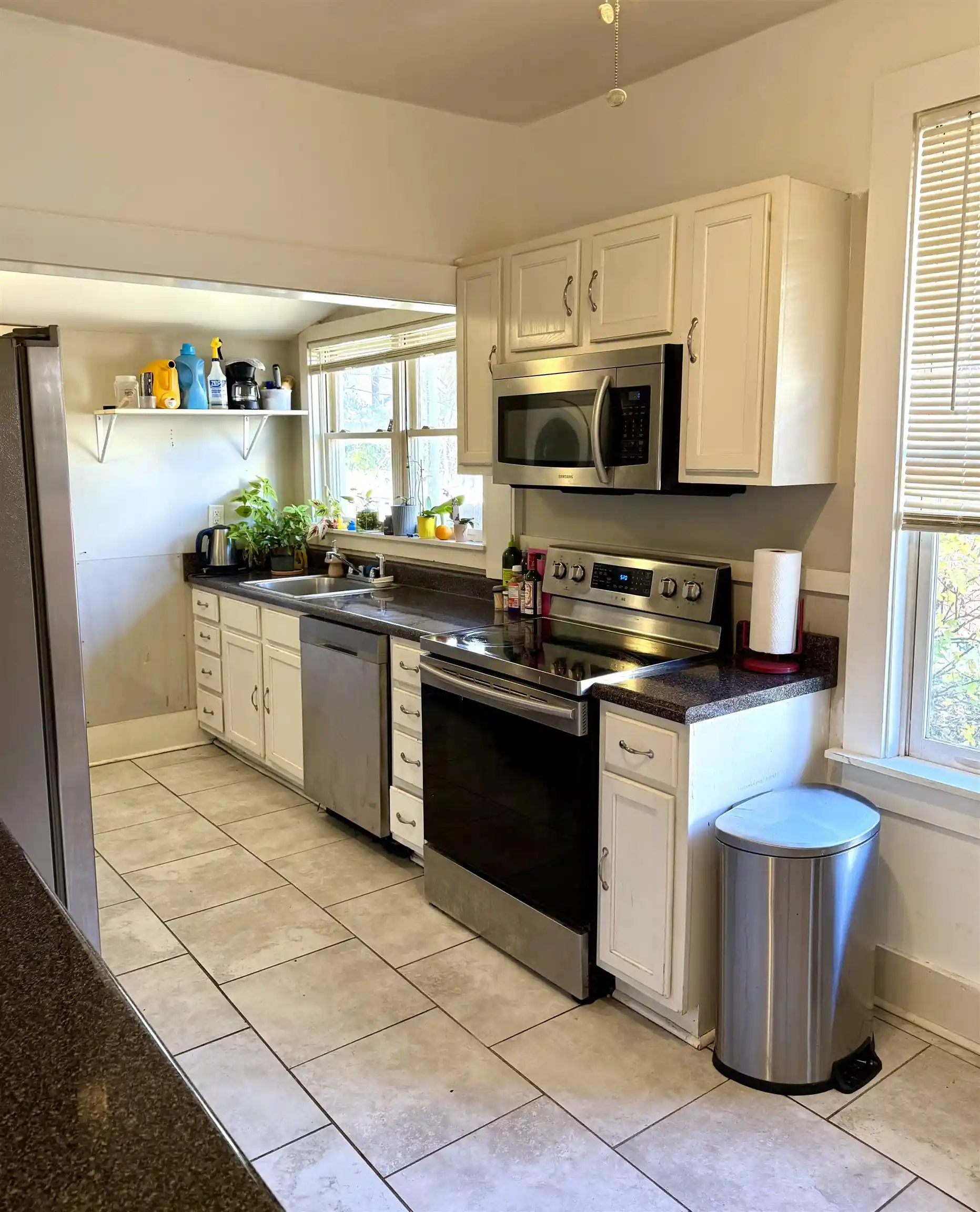 Photo 2 of Single family home for sale at 873 N Mcneil St, Memphis, TN 38107 | MLS# 10226172 | Listing updated on 2026-07-15