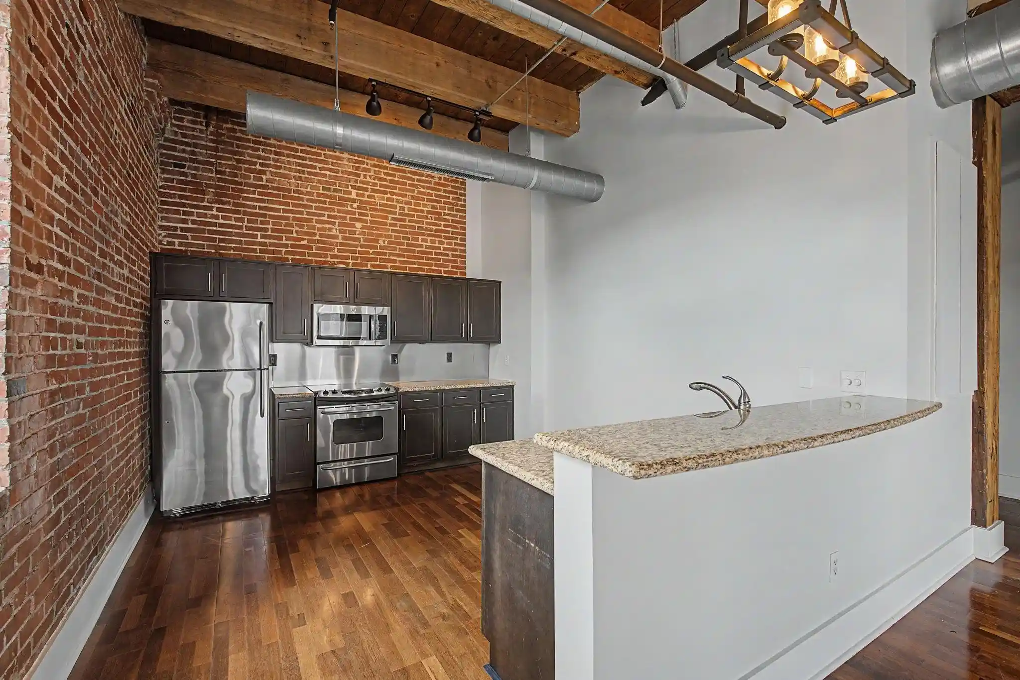 Photo 2 of Condo for sale at 420 S Front St #301, Memphis, TN 38103 | MLS# 10226203 | Listing updated on 2026-07-16