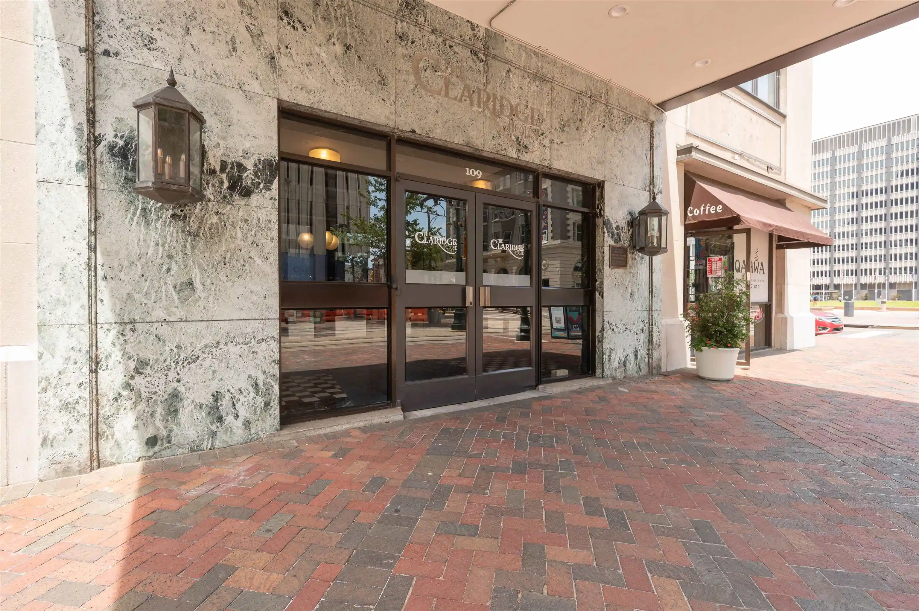 Photo 2 of Condo for sale at 109 N Main St #413, Memphis, TN 38103 | MLS# 10226243 | Listing updated on 2026-09-29
