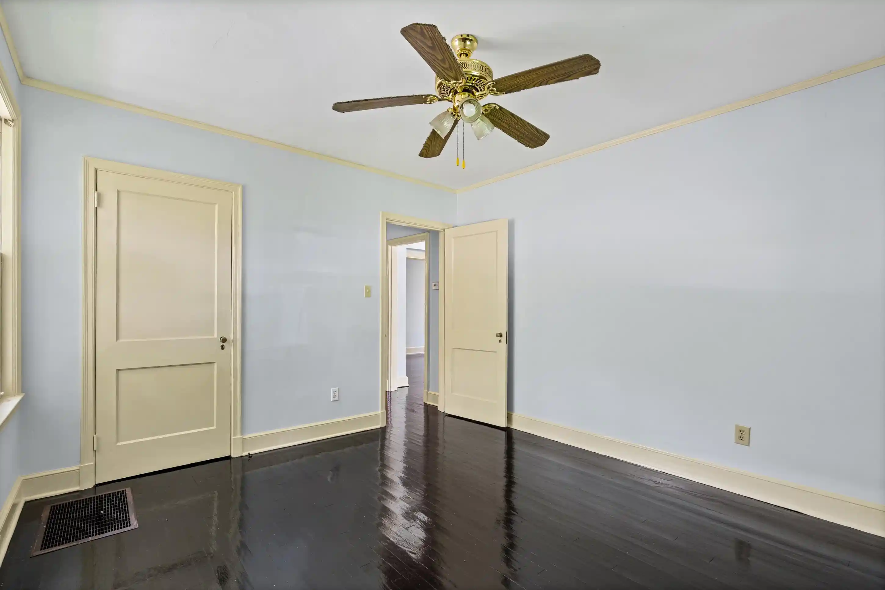 Photo 2 of Single family home for sale at 777 S Prescott St, Memphis, TN 38111 | MLS# 10226262 | Listing updated on 2026-08-29