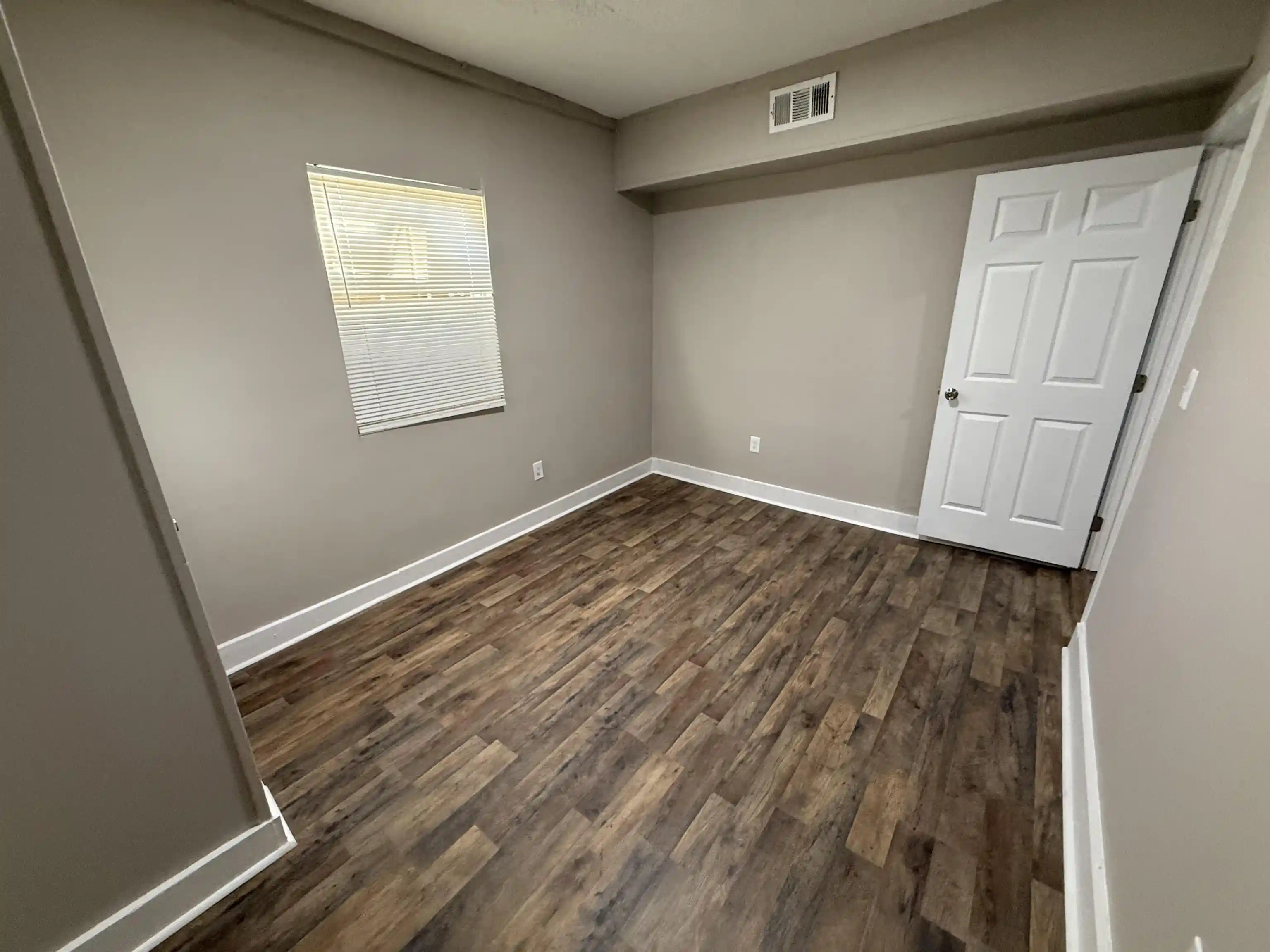 Photo 3 of Single family home for sale at 741 E Trigg Ave, Memphis, TN 38106 | MLS# 10226278 | Listing updated on 2026-08-12