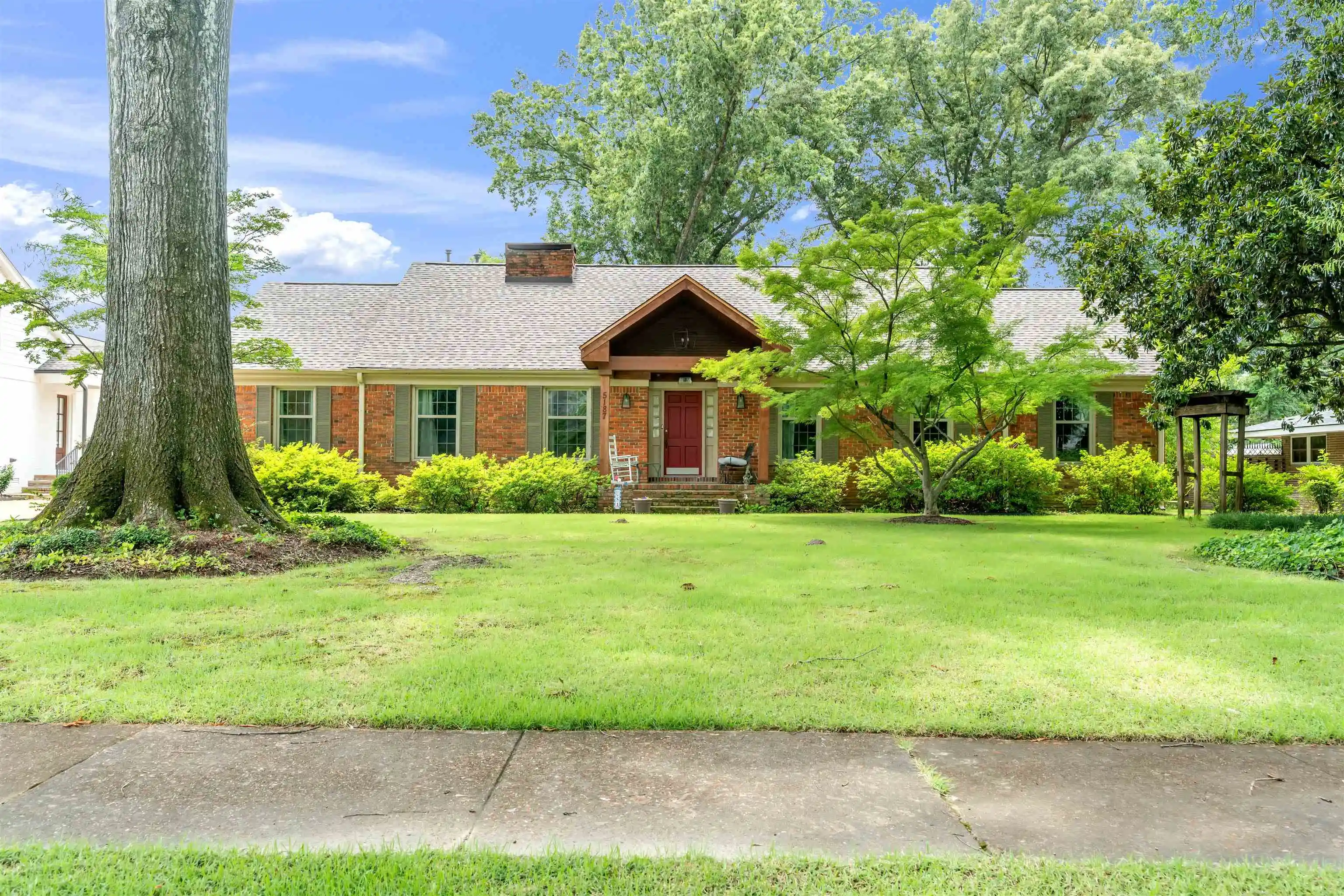Photo 1 of Single family home for sale at 5187 S Angela Rd, Memphis, TN 38117 | MLS# 10226293 | Listing updated on 2026-09-30