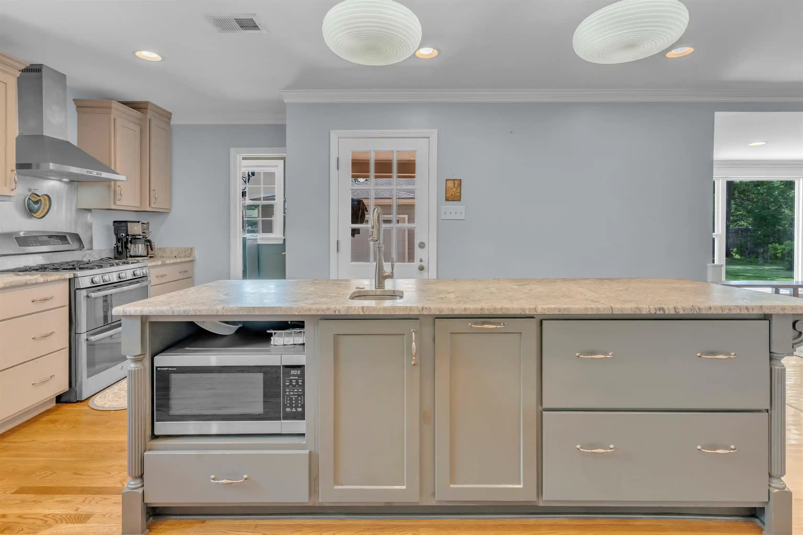 Photo 2 of Single family home for sale at 5187 S Angela Rd, Memphis, TN 38117 | MLS# 10226293 | Listing updated on 2026-09-30
