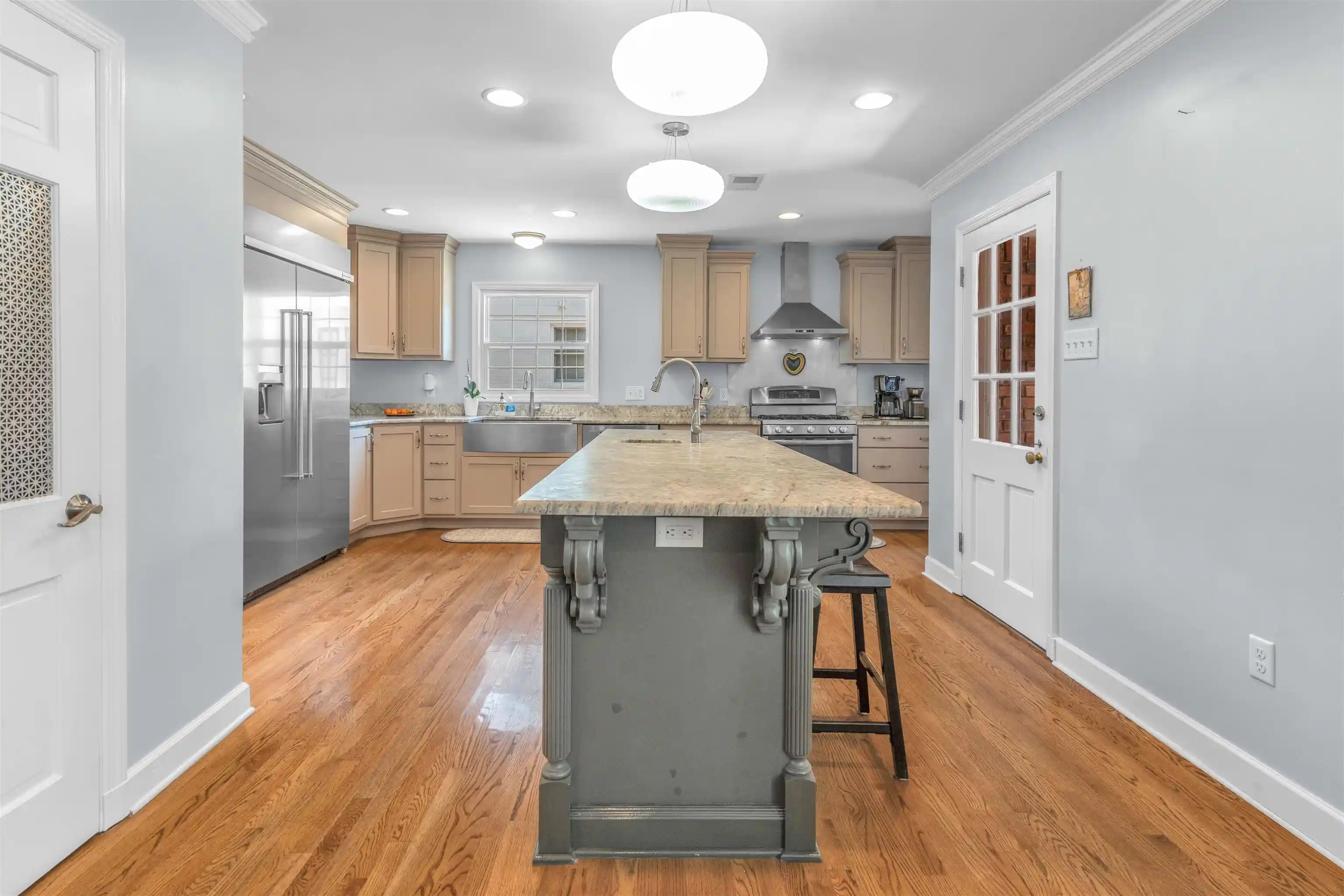 Photo 3 of Single family home for sale at 5187 S Angela Rd, Memphis, TN 38117 | MLS# 10226293 | Listing updated on 2026-09-30