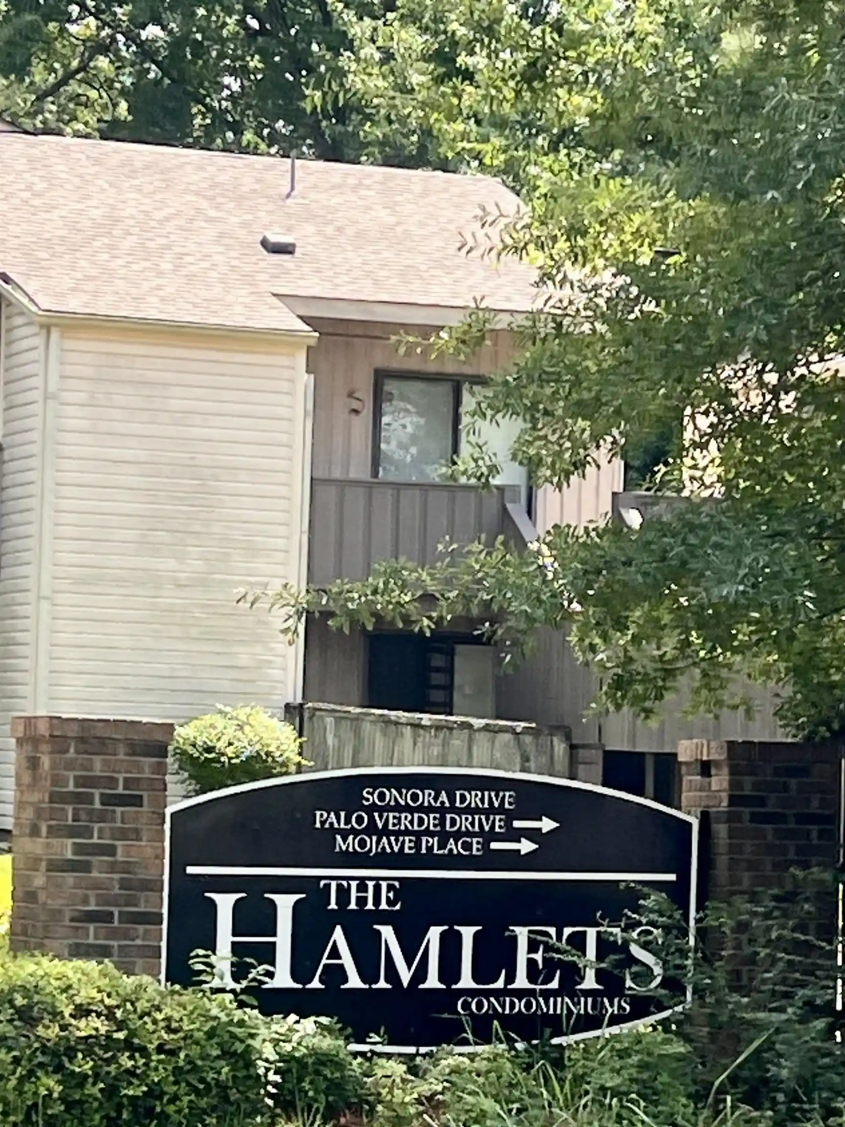 Photo 2 of Condo for sale at 2789 Sonora Dr #1, Memphis, TN 38115 | MLS# 10226298 | Listing updated on 2026-07-17