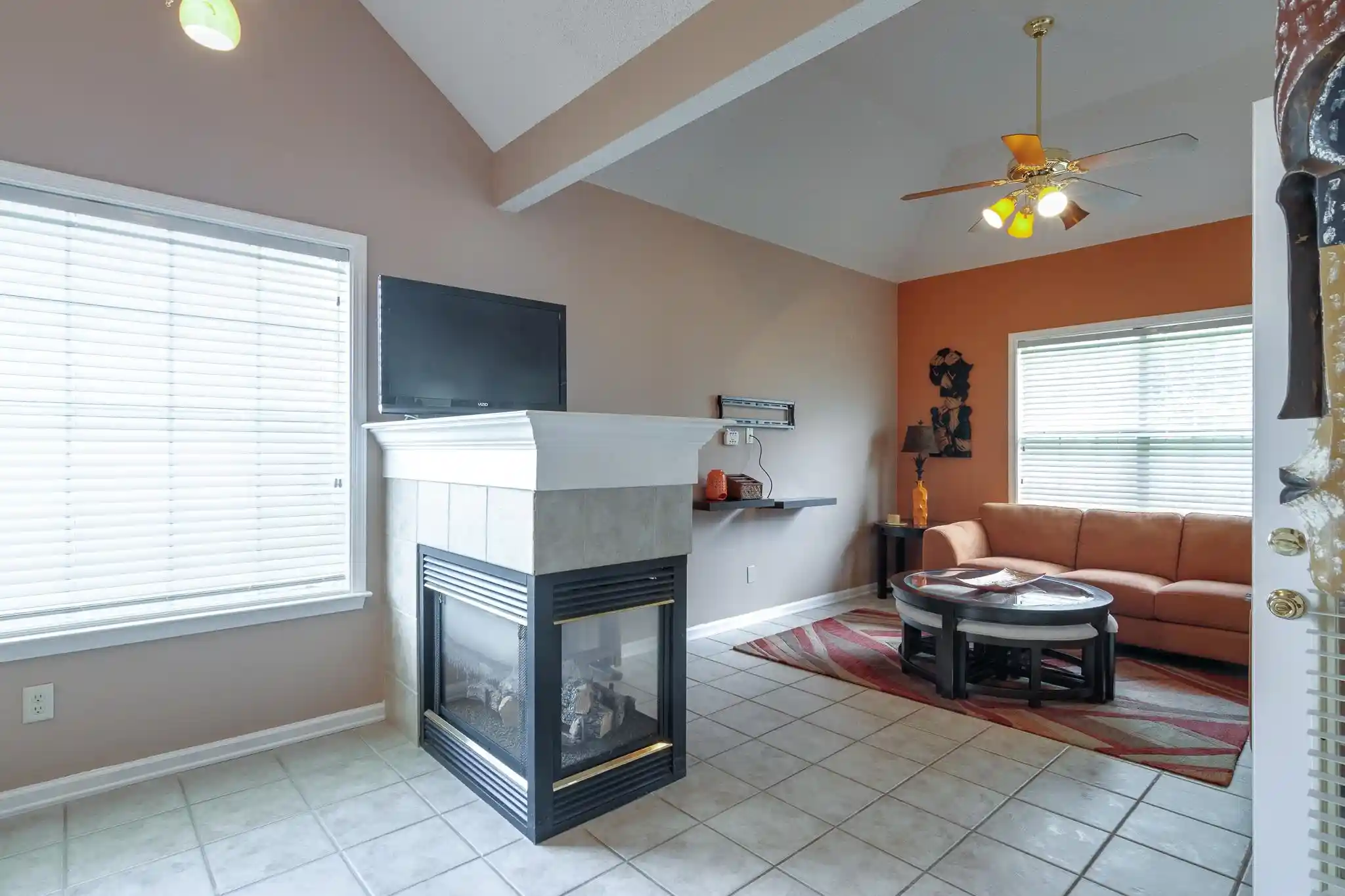 Photo 2 of Sale Pending at 7326 Pinnacle Oaks Dr, Memphis, TN 38125 | MLS# 10226303 | Listing updated on 2026-08-18