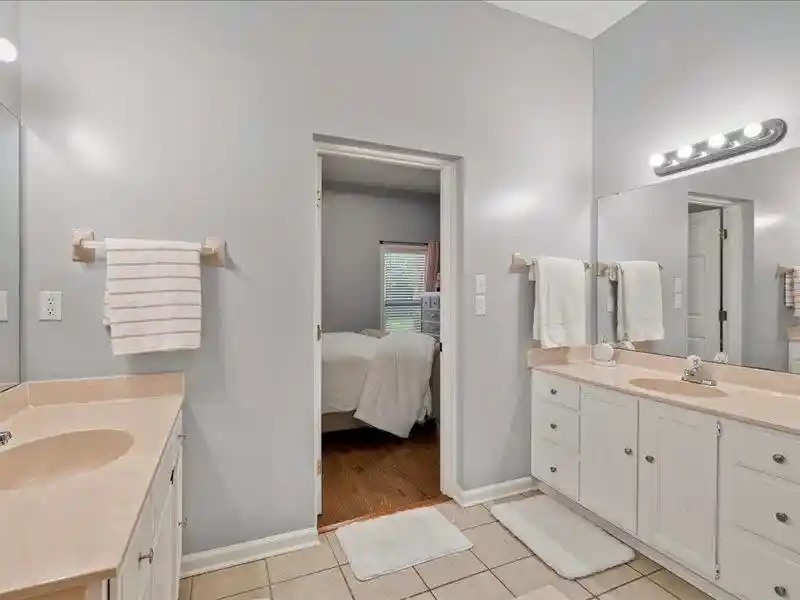 Photo 1 of Townhouse for sale at 1952 Westbriar Cir, Cordova, TN 38016 | MLS# 10226312 | Listing updated on 2026-07-28