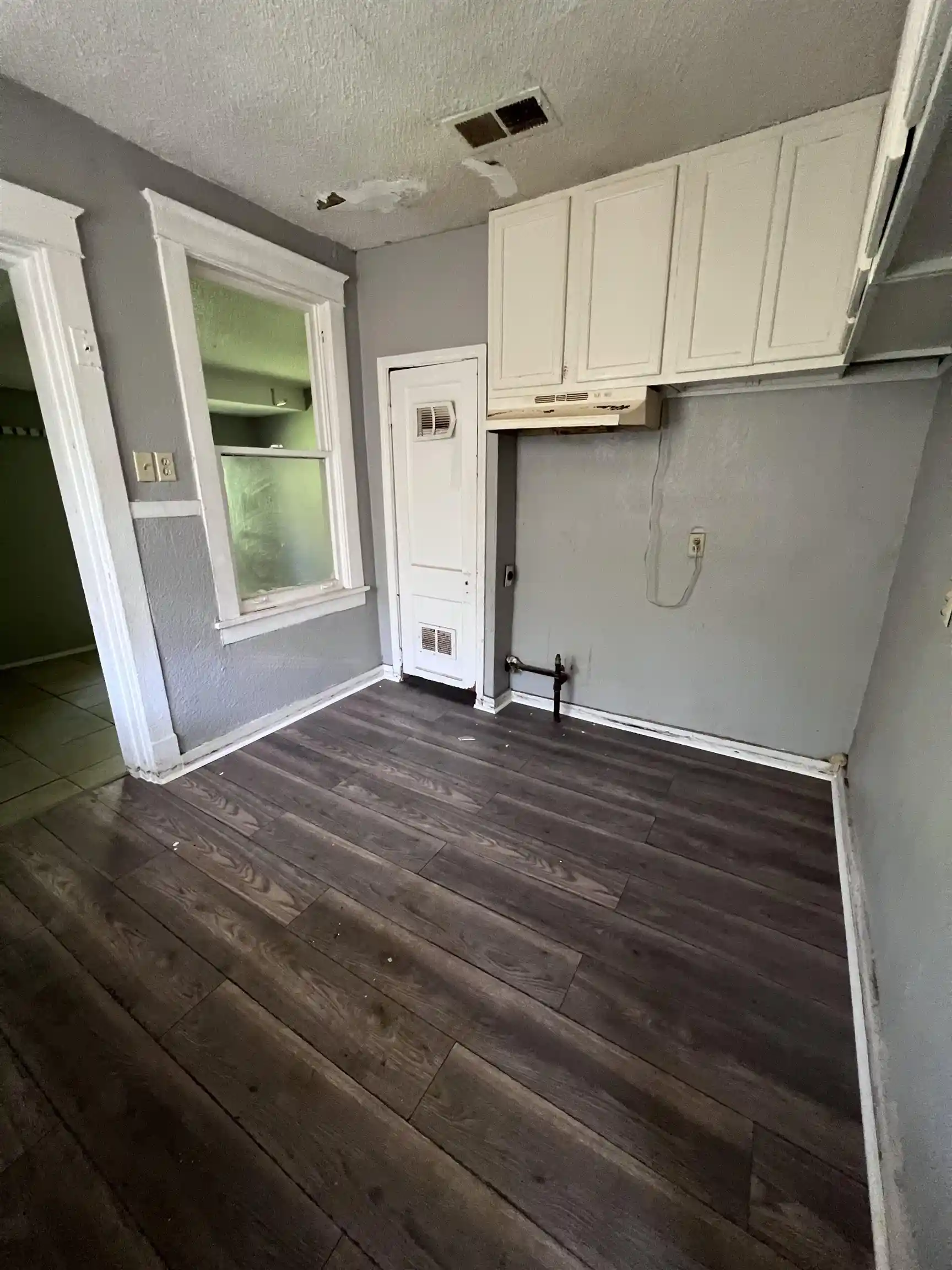 Photo 3 of Single family home for sale at 1514 S Willett St, Memphis, TN 38106 | MLS# 10226318 | Listing updated on 2026-09-02