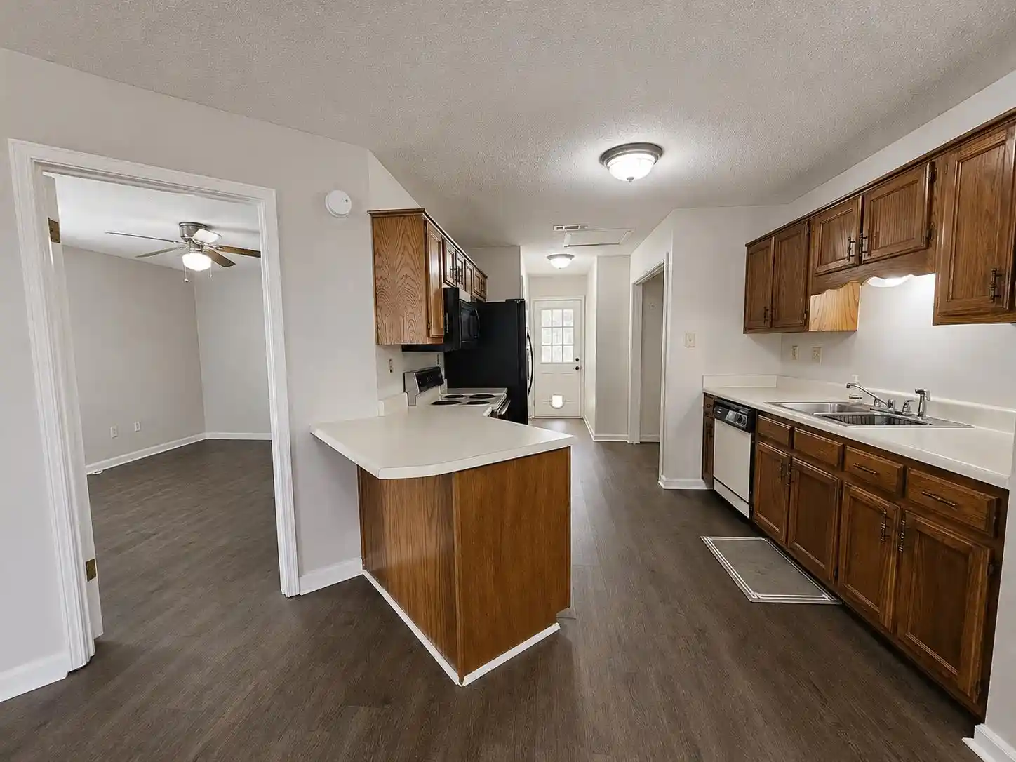 3rd image of 6631 Morningsgate Cv, Bartlett, TN 38135 | MLS# 10226329