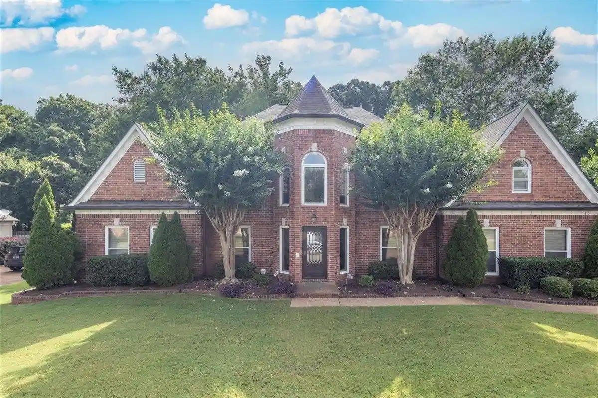 1st image of 3076 Steeplegate Dr, Germantown, TN 38138 | MLS# 10226335