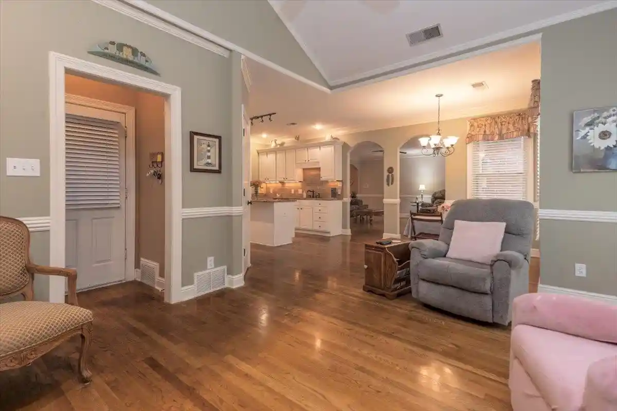 37th image of 3076 Steeplegate Dr, Germantown, TN 38138 | MLS# 10226335
