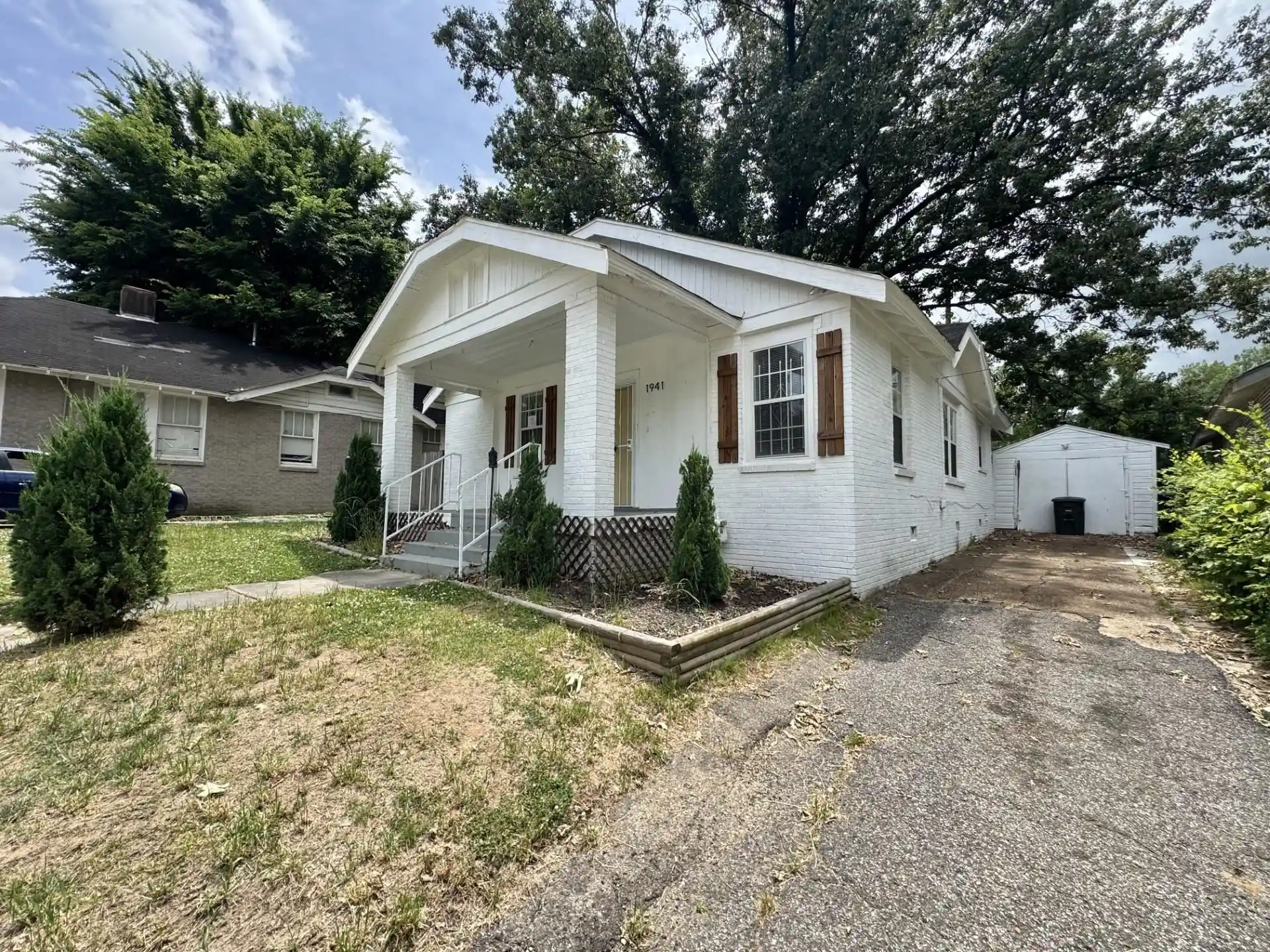 Photo 3 of Sale Pending at 1941 E Mclemore Ave, Memphis, TN 38114 | MLS# 10226339 | Listing updated on 2026-07-31