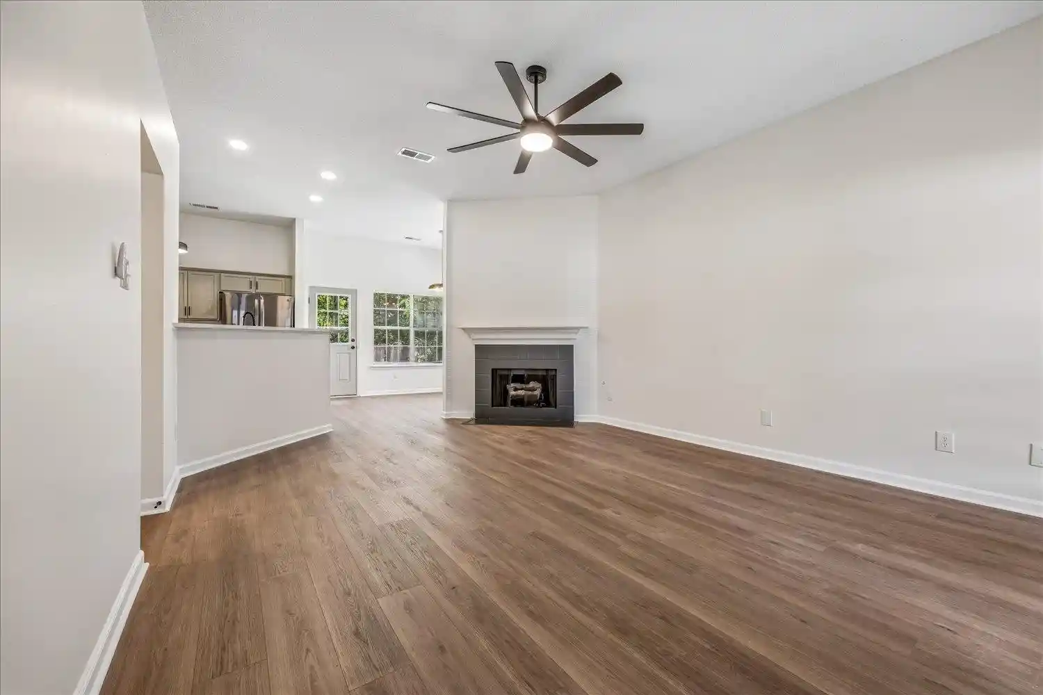 3rd image of 9774 Misty Bay Cv, Arlington, TN 38002 | MLS# 10226340
