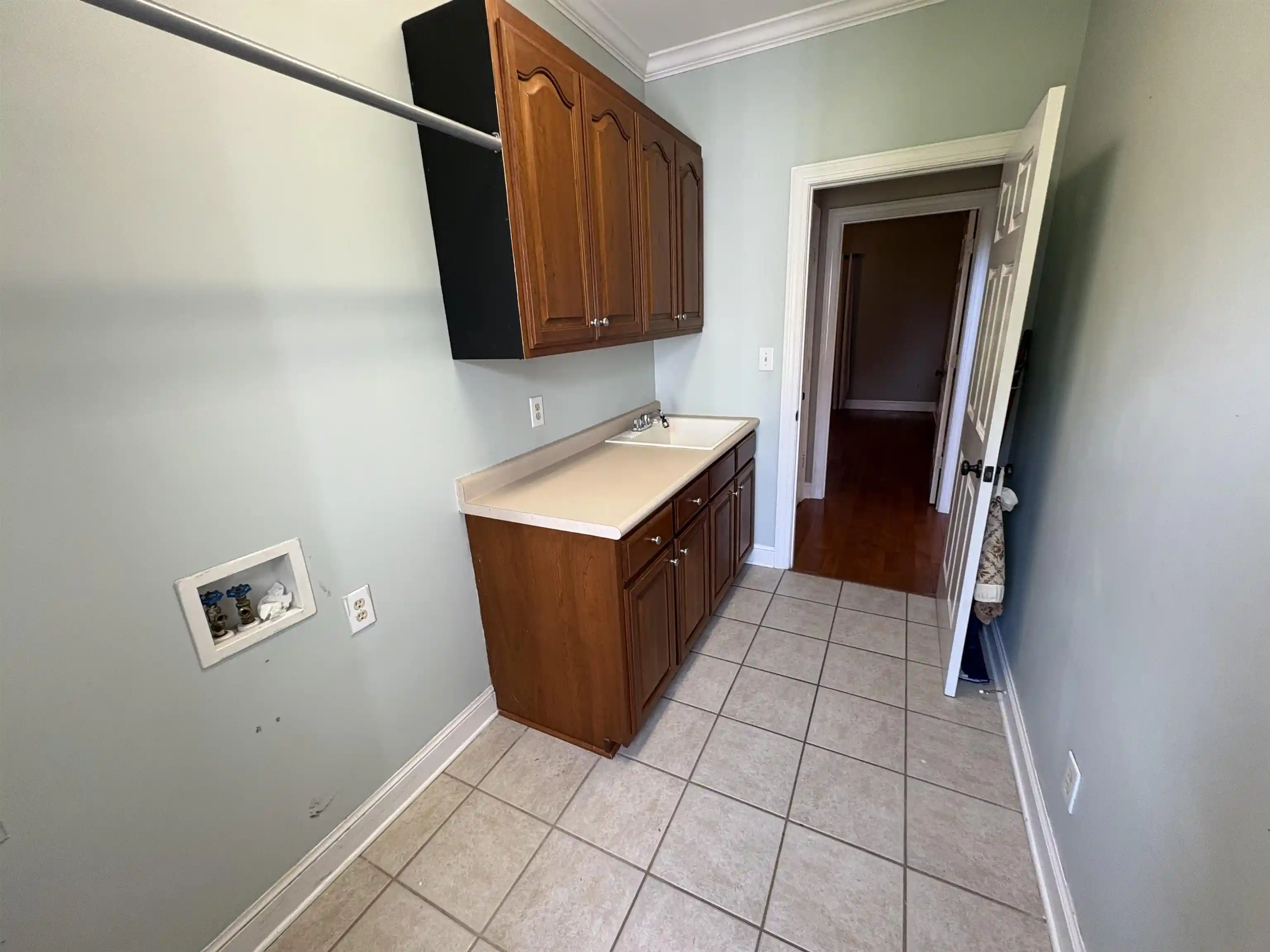4th image of 37 Crownpointe Cove Cv, Jackson, TN 38305 | MLS# 10226363