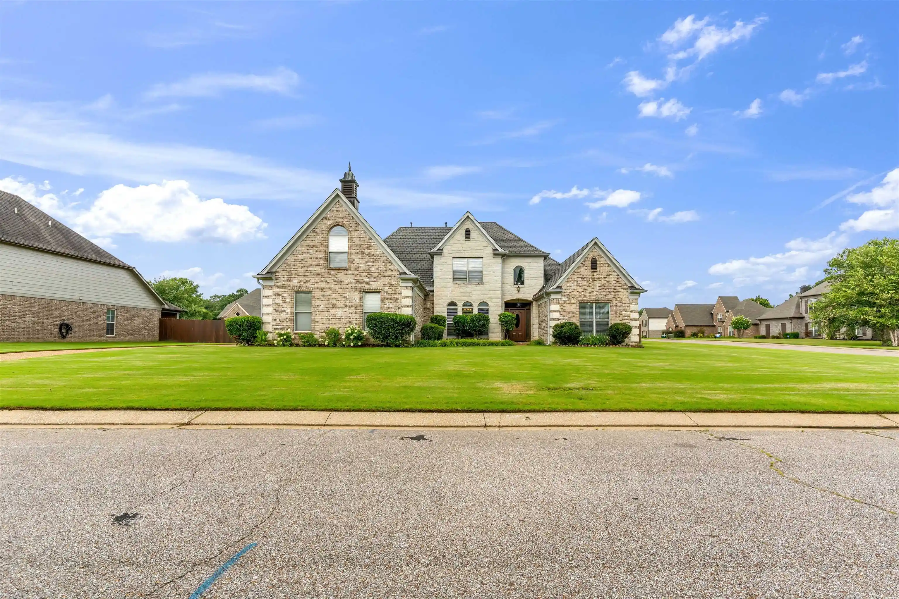 Photo 1 of Single family home for sale at 10 Whispering Tao Cv, Somerville, TN 38068 | MLS# 10226383 | Listing updated on 2026-09-01