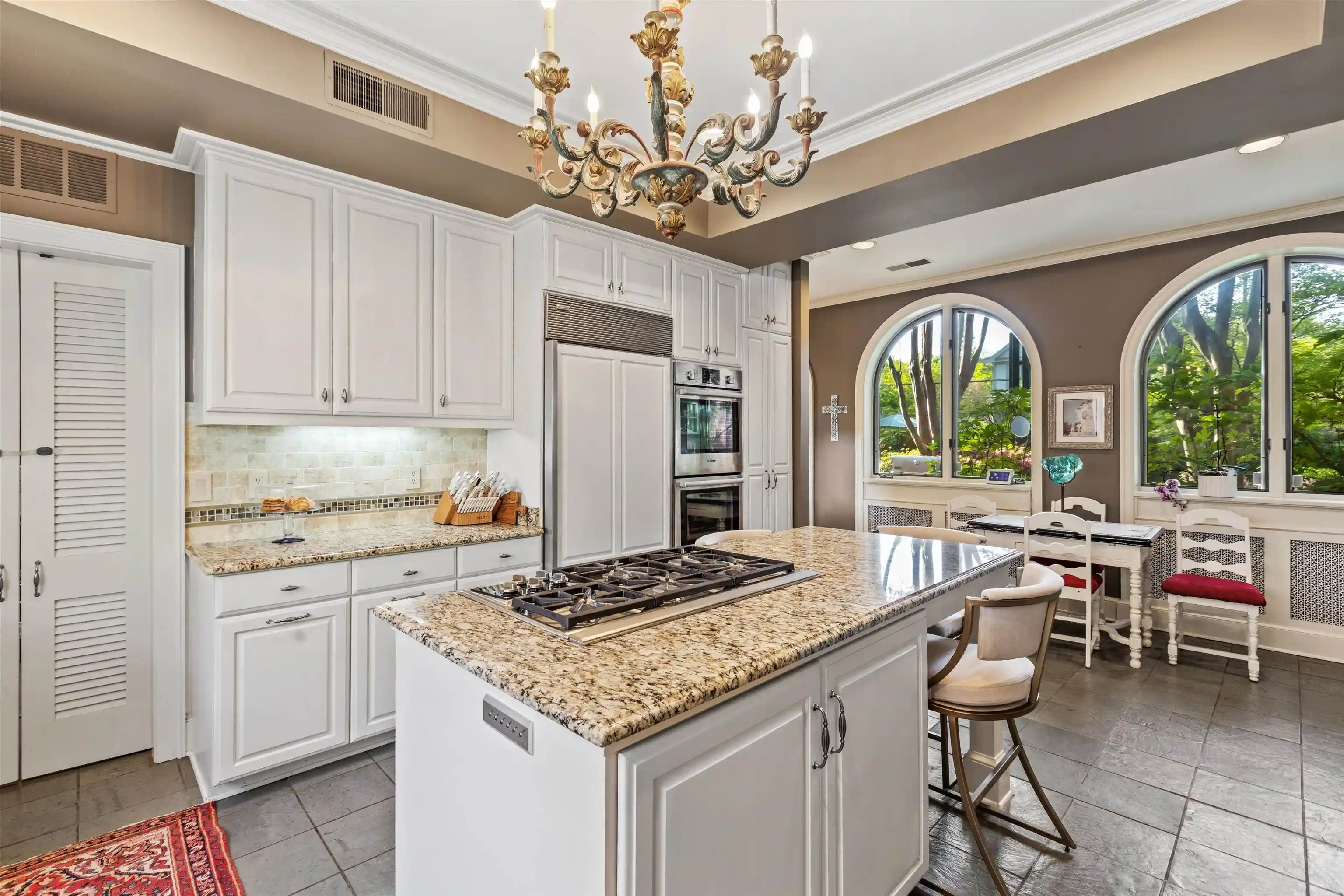 Photo 4 of Sale Pending at 604 S Belvedere Blvd, Memphis, TN 38104 | MLS# 10226386 | Listing updated on 2026-09-24