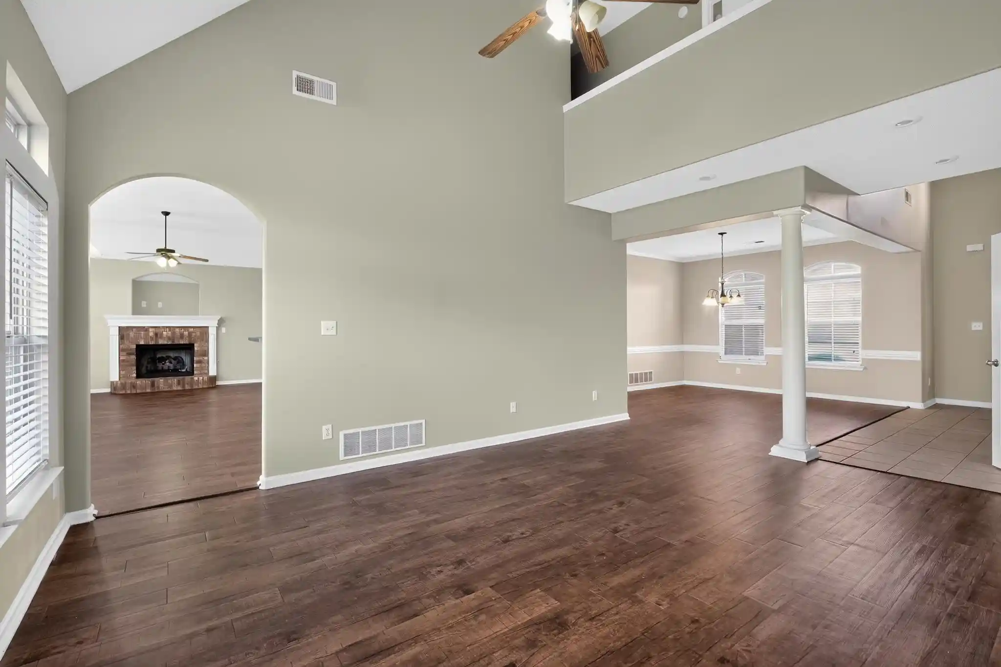 Photo 3 of Sale Pending at 8480 Owlswick Ln, Memphis, TN 38125 | MLS# 10226404 | Listing updated on 2026-09-03