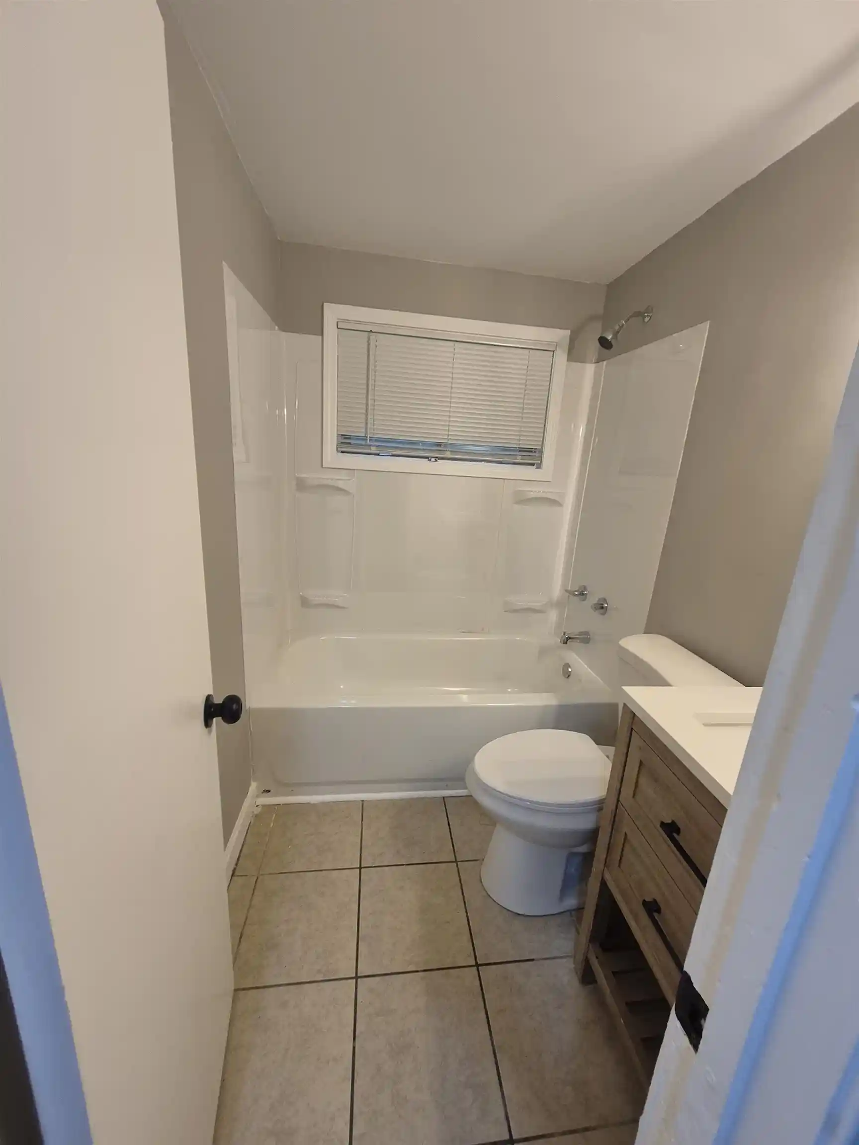 Photo 3 of Single family home for sale at 4386 Melwood St, Memphis, TN 38109 | MLS# 10226428 | Listing updated on 2026-09-23