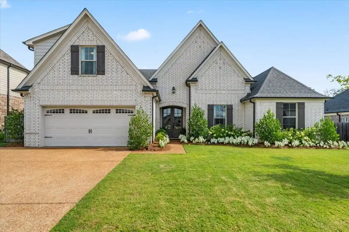 1st image of 215 Laurel Wood Ln, Oakland, TN 38060 | MLS# 10226457