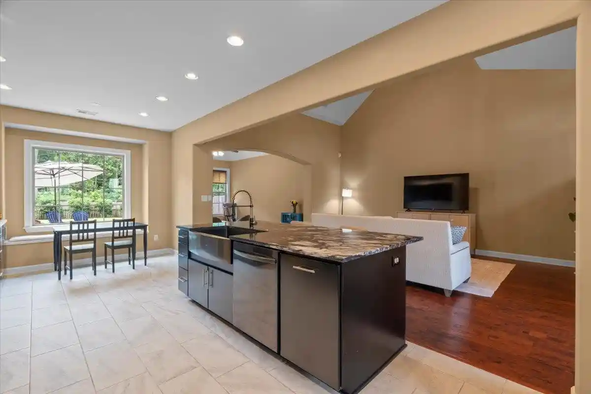 Photo 3 of Sale Pending at 8499 Woodland Green Ct, Cordova, TN 38016 | MLS# 10226461 | Listing updated on 2026-09-29