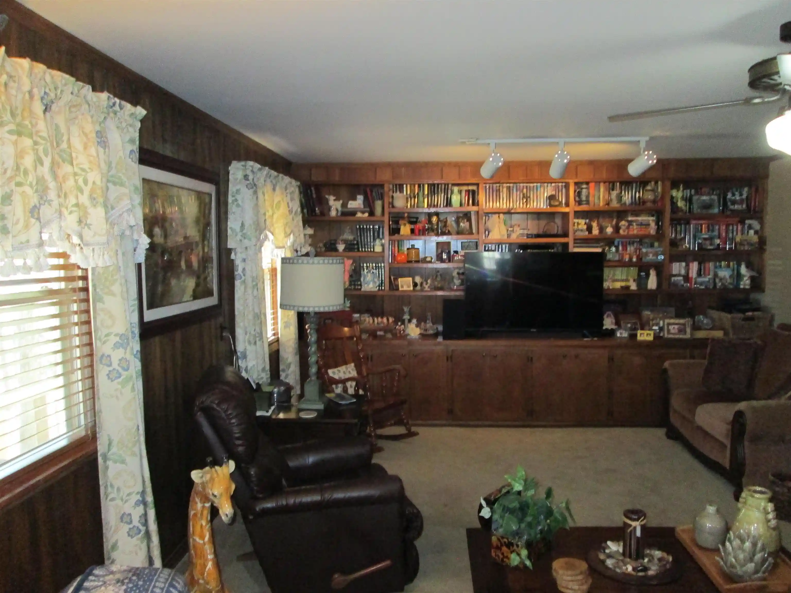 Photo 3 of Single family home for sale at 20 Trail Ln, Savannah, TN 38372 | MLS# 10226466 | Listing updated on 2026-07-23