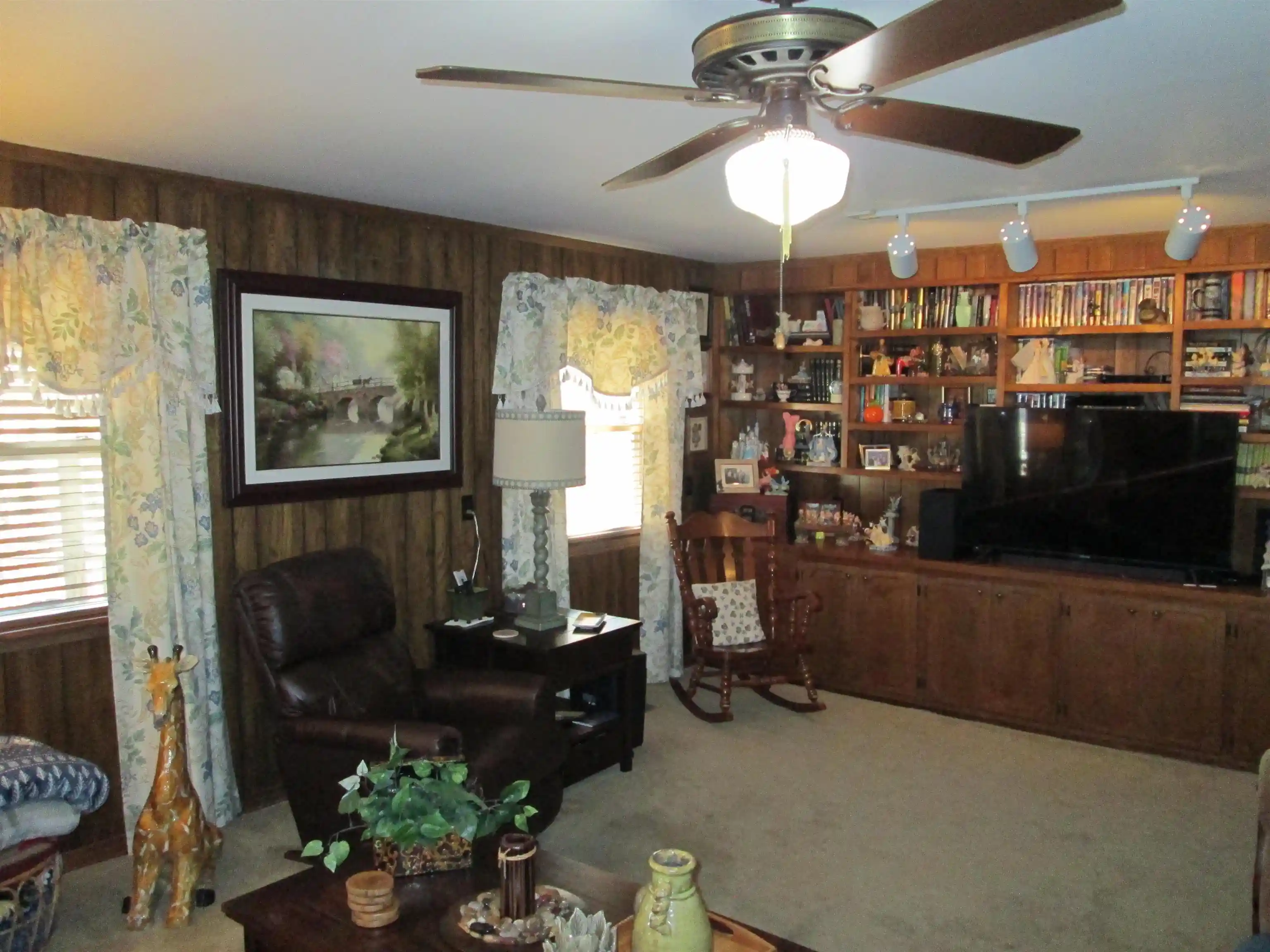 Photo 3 of Single family home for sale at 20 Trail Ln, Savannah, TN 38372 | MLS# 10226466 | Listing updated on 2026-07-23