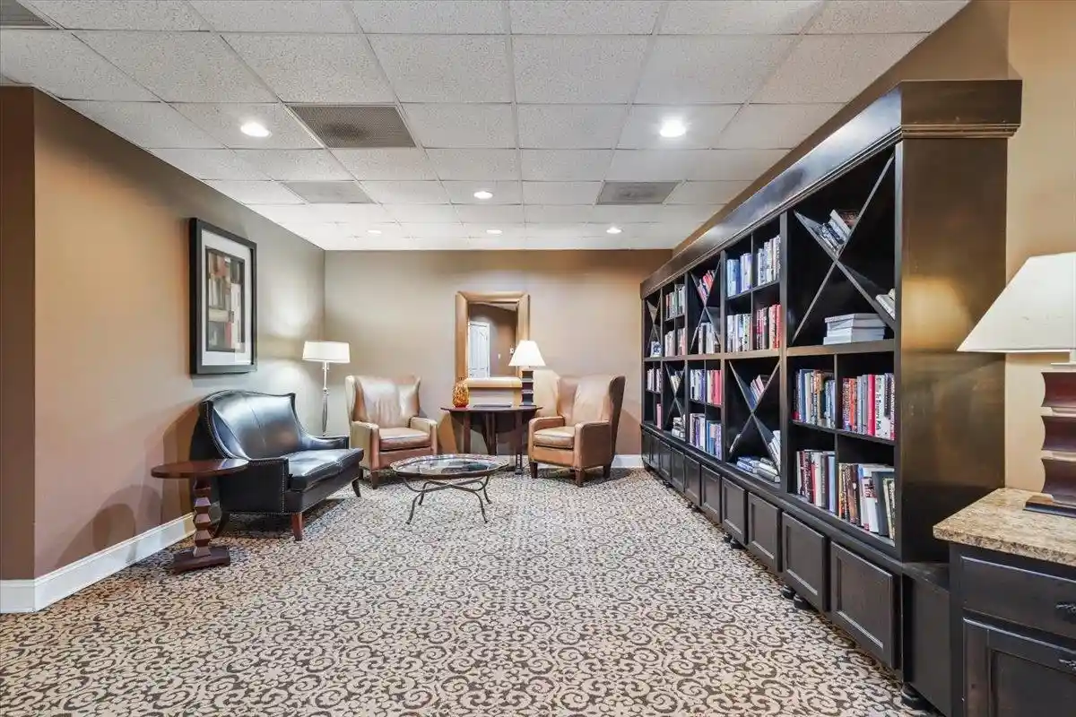 Photo 3 of Townhouse for sale at 5400 Park Ave #108, Memphis, TN 38119 | MLS# 10226473 | Listing updated on 2026-10-10
