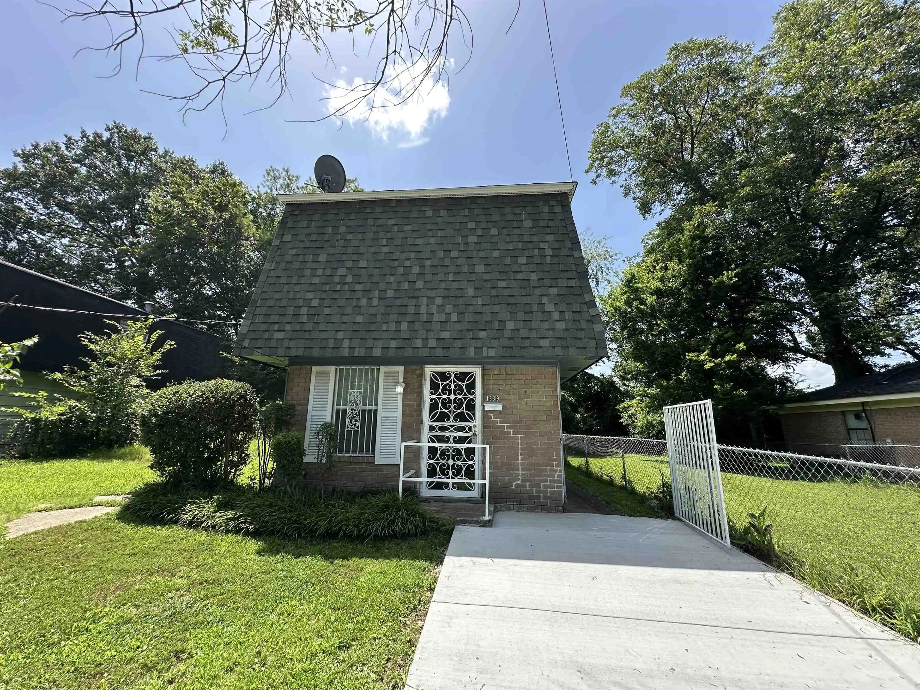 Photo 1 of Single family home for sale at 1339 N Mcneil St, Memphis, TN 38108 | MLS# 10226481 | Listing updated on 2026-08-22