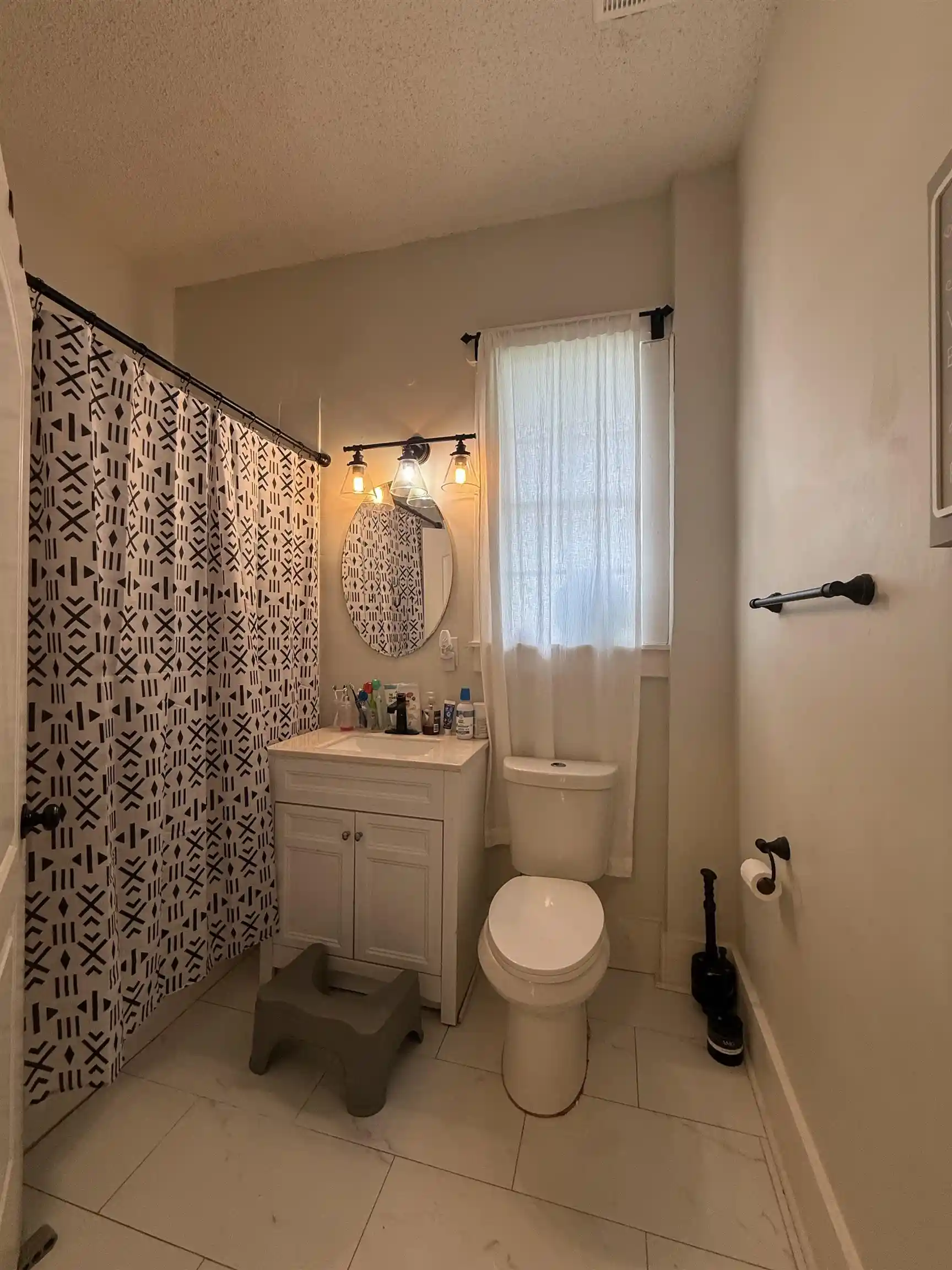 Photo 2 of Single family home for sale at 980 Faxon Ave, Memphis, TN 38105 | MLS# 10226488 | Listing updated on 2026-07-20