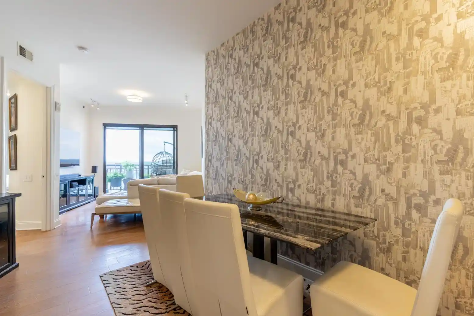 Photo 3 of Condo for sale at 717 Riverside Dr #1407, Memphis, TN 38103 | MLS# 10226513 | Listing updated on 2026-09-16