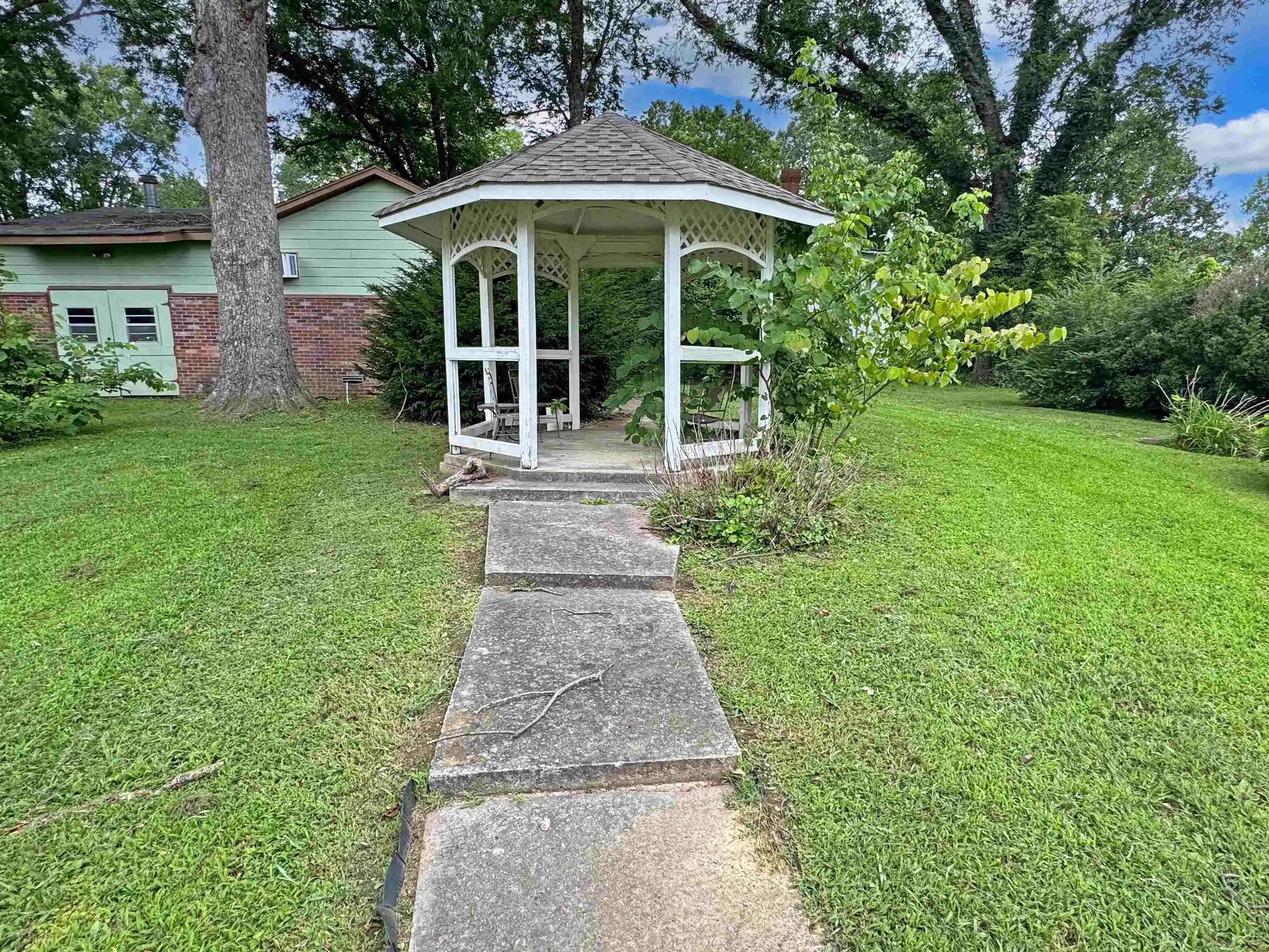 Homes for sale in Whiteville, TN | 321 E Main Dr, Whiteville, TN 38075 | MLS# 10226517