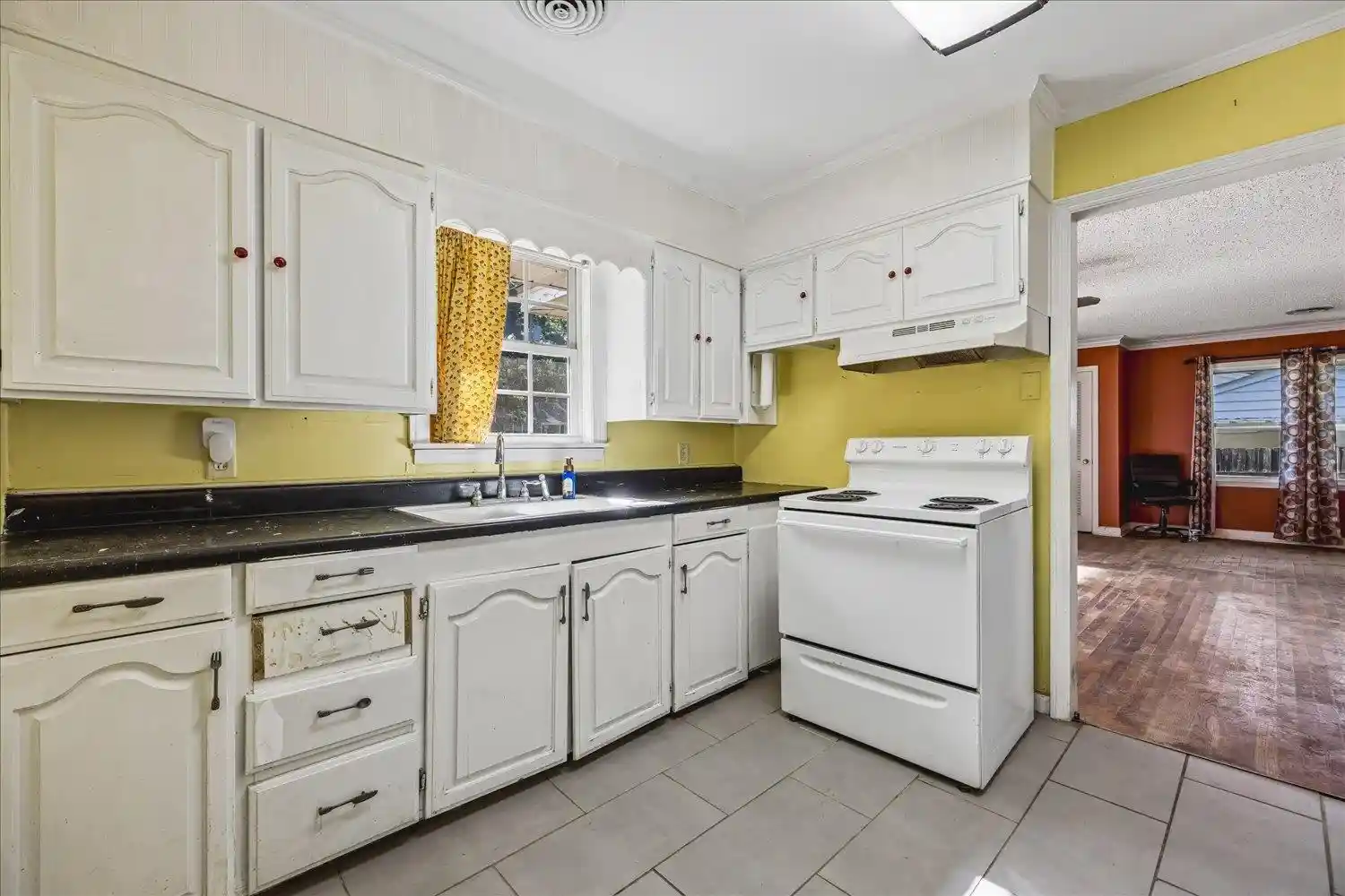 2nd image of 805 S Somerville St, Somerville, TN 38068 | MLS# 10226528