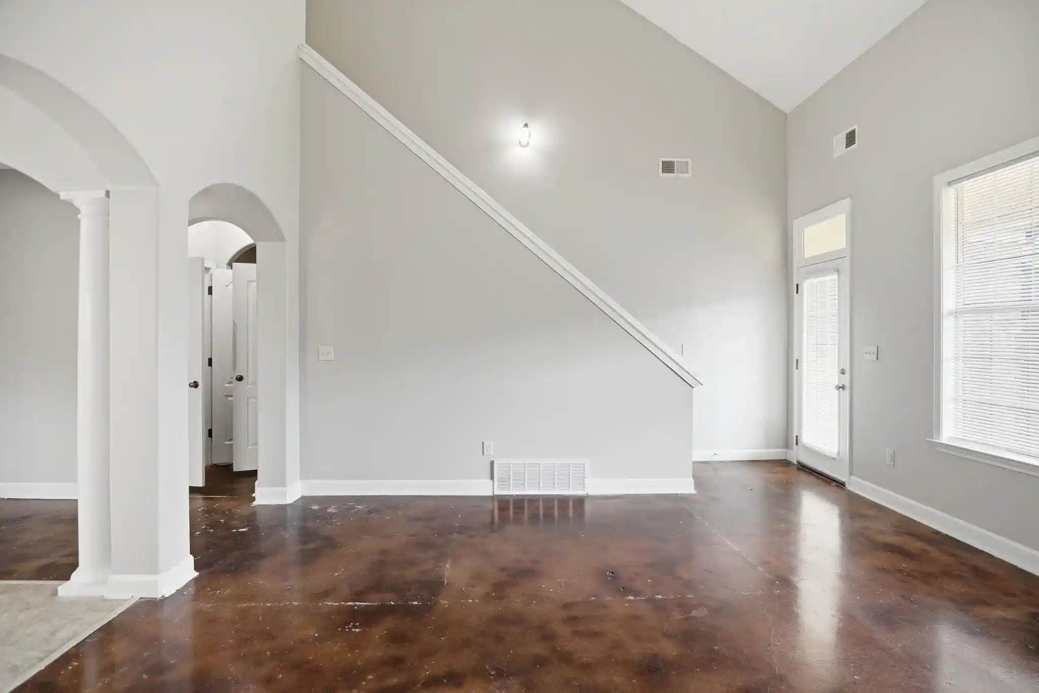 Photo 2 of Single family home for sale at 1665 Southall Cv, Cordova, TN 38016 | MLS# 10226529 | Listing updated on 2026-09-24