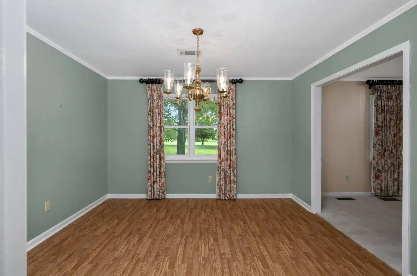 Photo 3 of Single family home for sale at 504 Roseland Dr, Brighton, TN 38011 | MLS# 10226534 | Listing updated on 2026-09-18