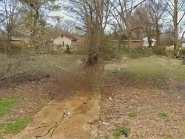 Photo 1 of Land for sale at 2340 Dexter Ave, Memphis, TN 38108 | MLS# 10226546 | Listing updated on 2026-07-20