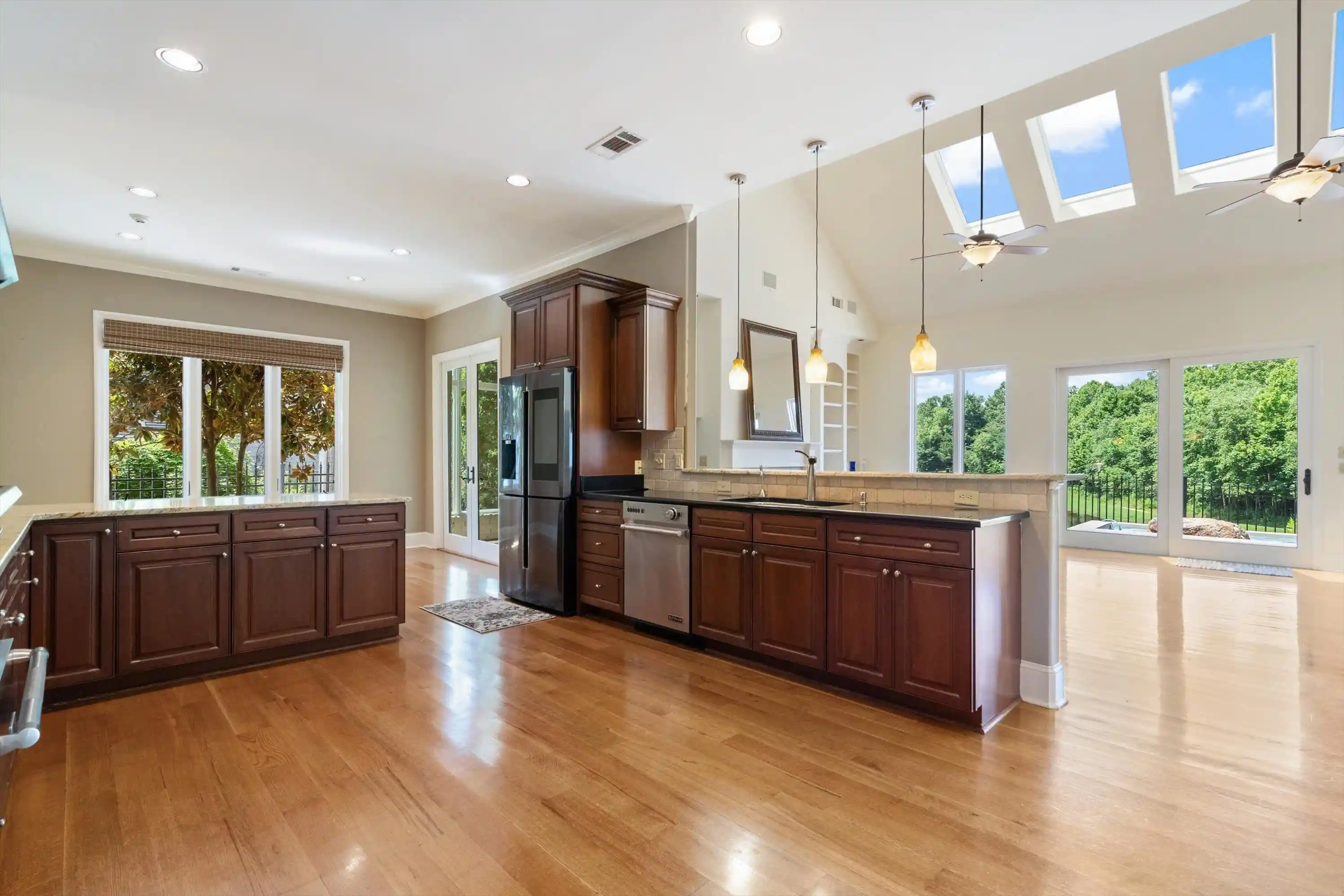 4th image of 2060 N Arden Landing Cv, Germantown, TN 38139 | MLS# 10226547