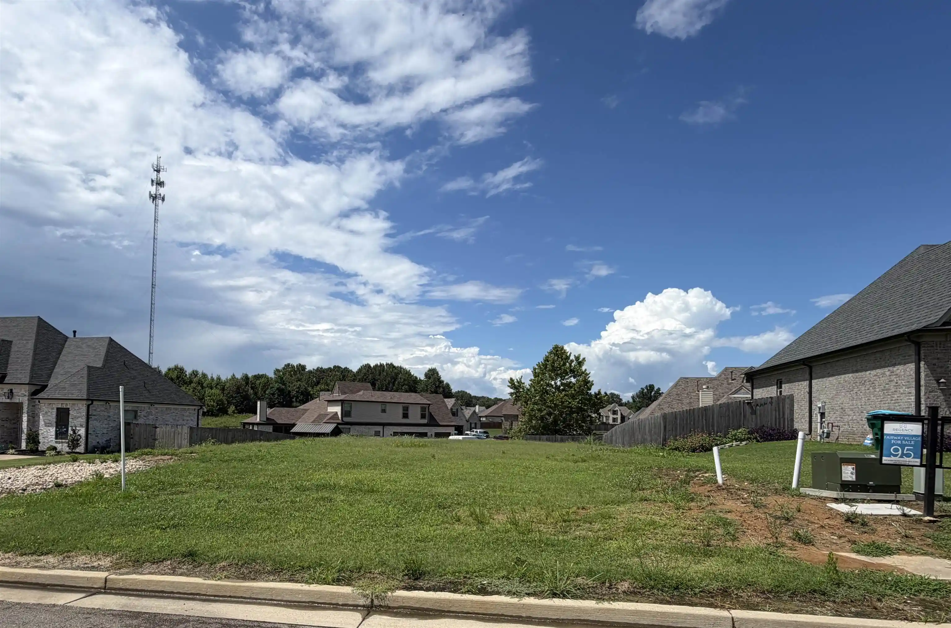 1st image of 30 Laurel Wood Ln, Oakland, TN 38060 | MLS# 10226556