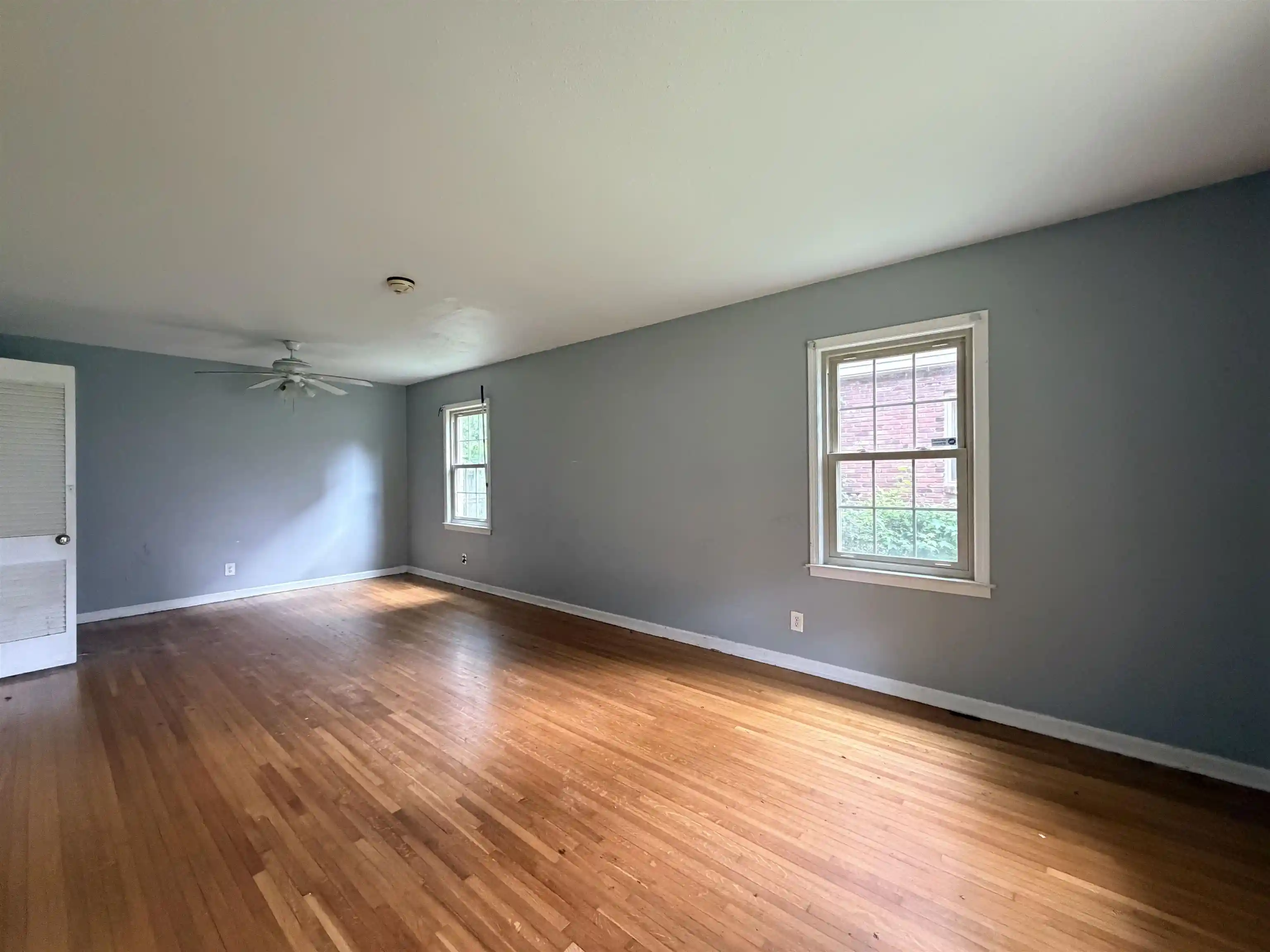 Photo 3 of Sale Pending at 3215 Queensgate Ave, Memphis, TN 38118 | MLS# 10226571 | Listing updated on 2026-08-30