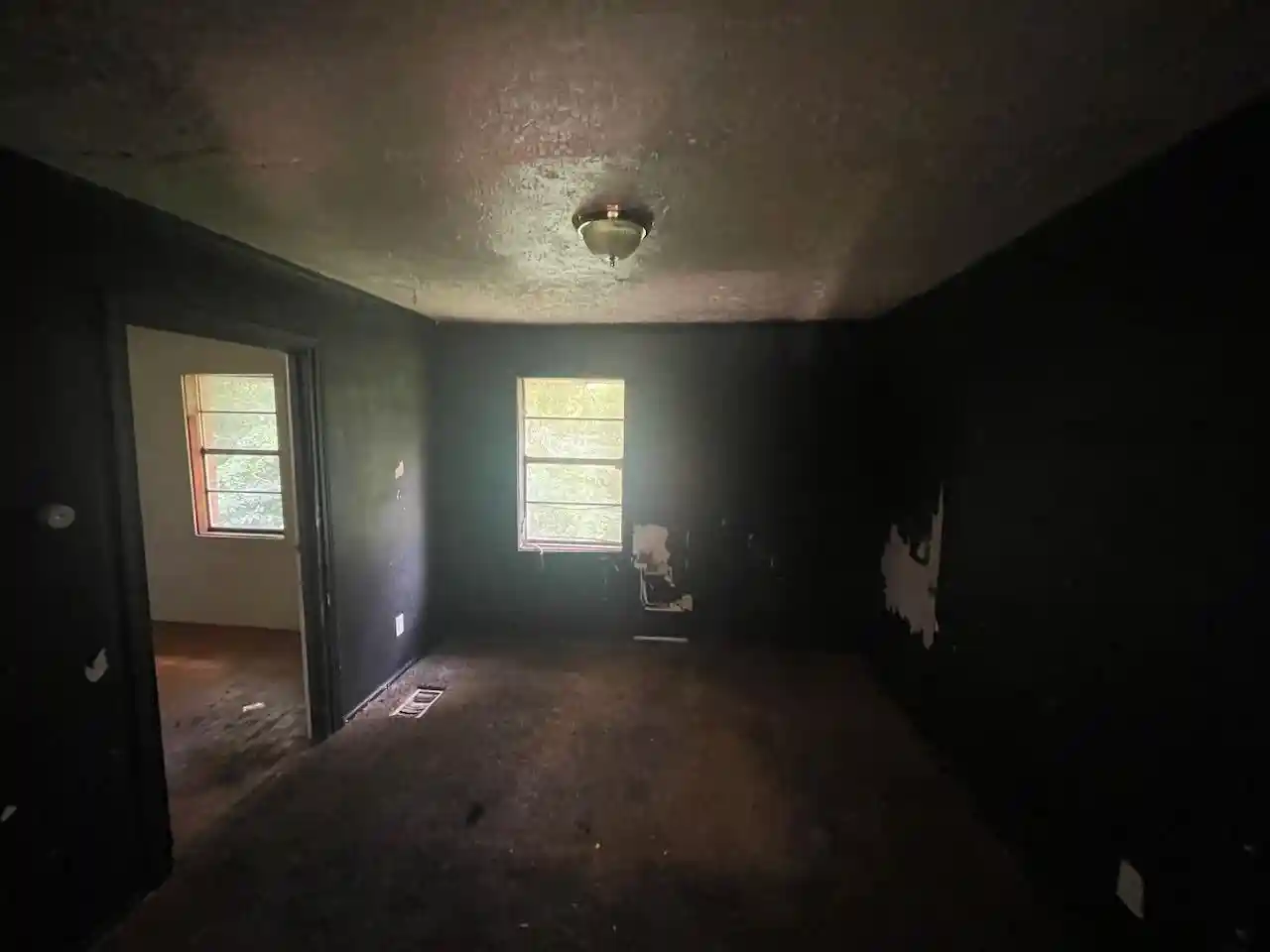 Photo 3 of Single family home for sale at 243 1st Avenue, Memphis, TN 38109 | MLS# 10226606 | Listing updated on 2026-08-28