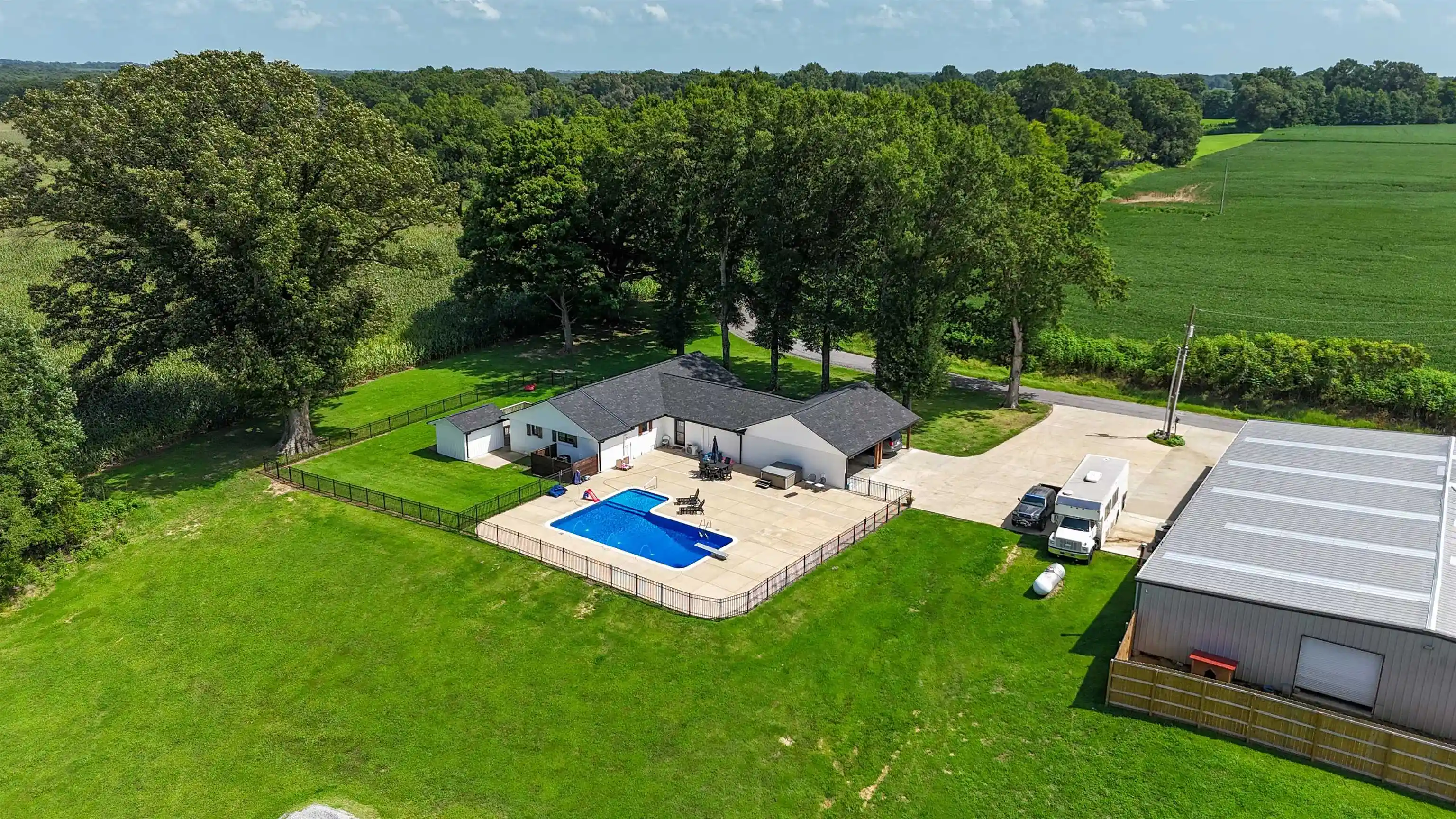 1st image of 948 George Weakley Rd, Dyersburg, TN 38024 | MLS# 10226616