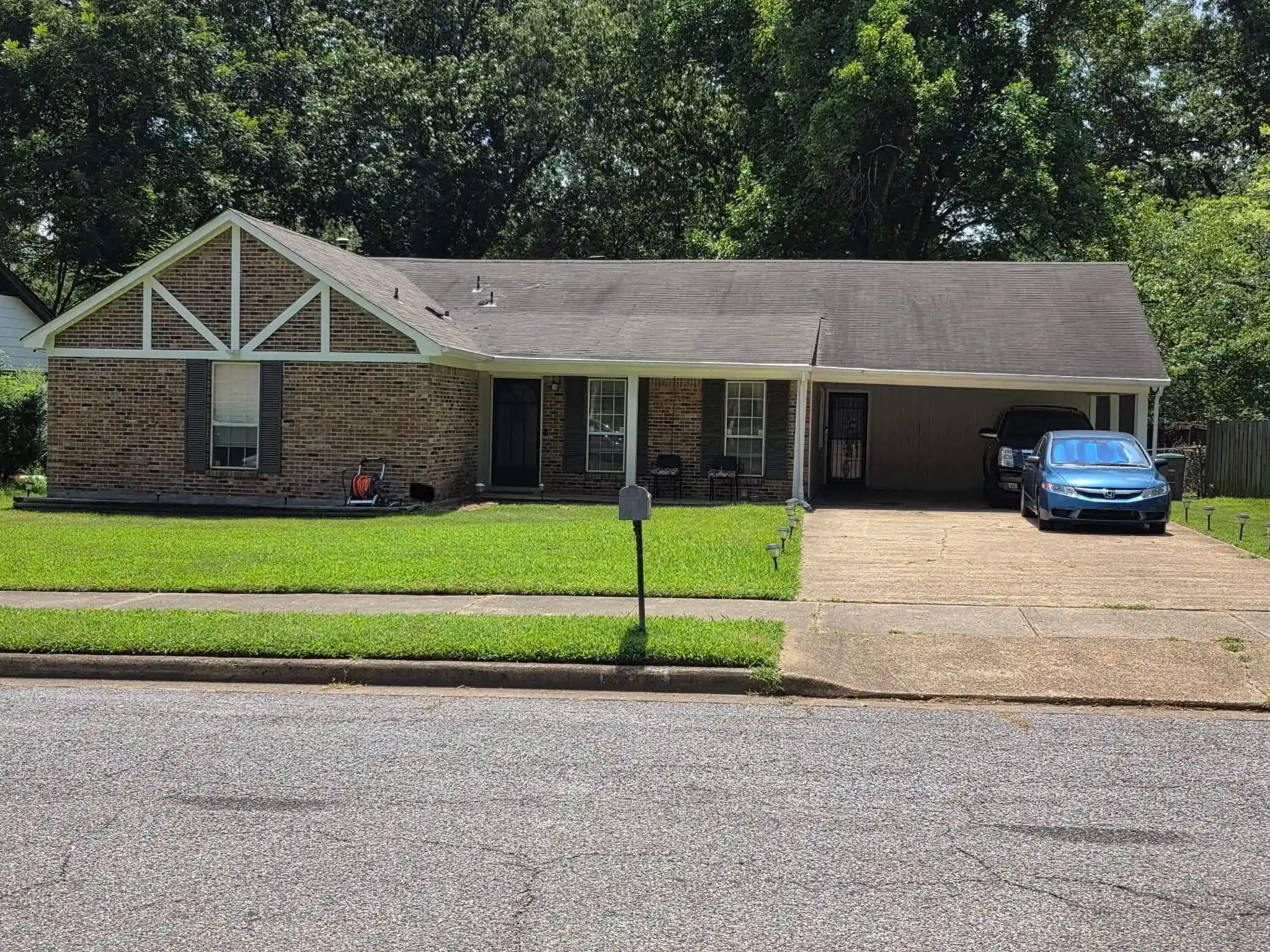 Photo 1 of Single family home for sale at 5151 Downs Dr, Memphis, TN 38135 | MLS# 10226623 | Listing updated on 2026-08-12