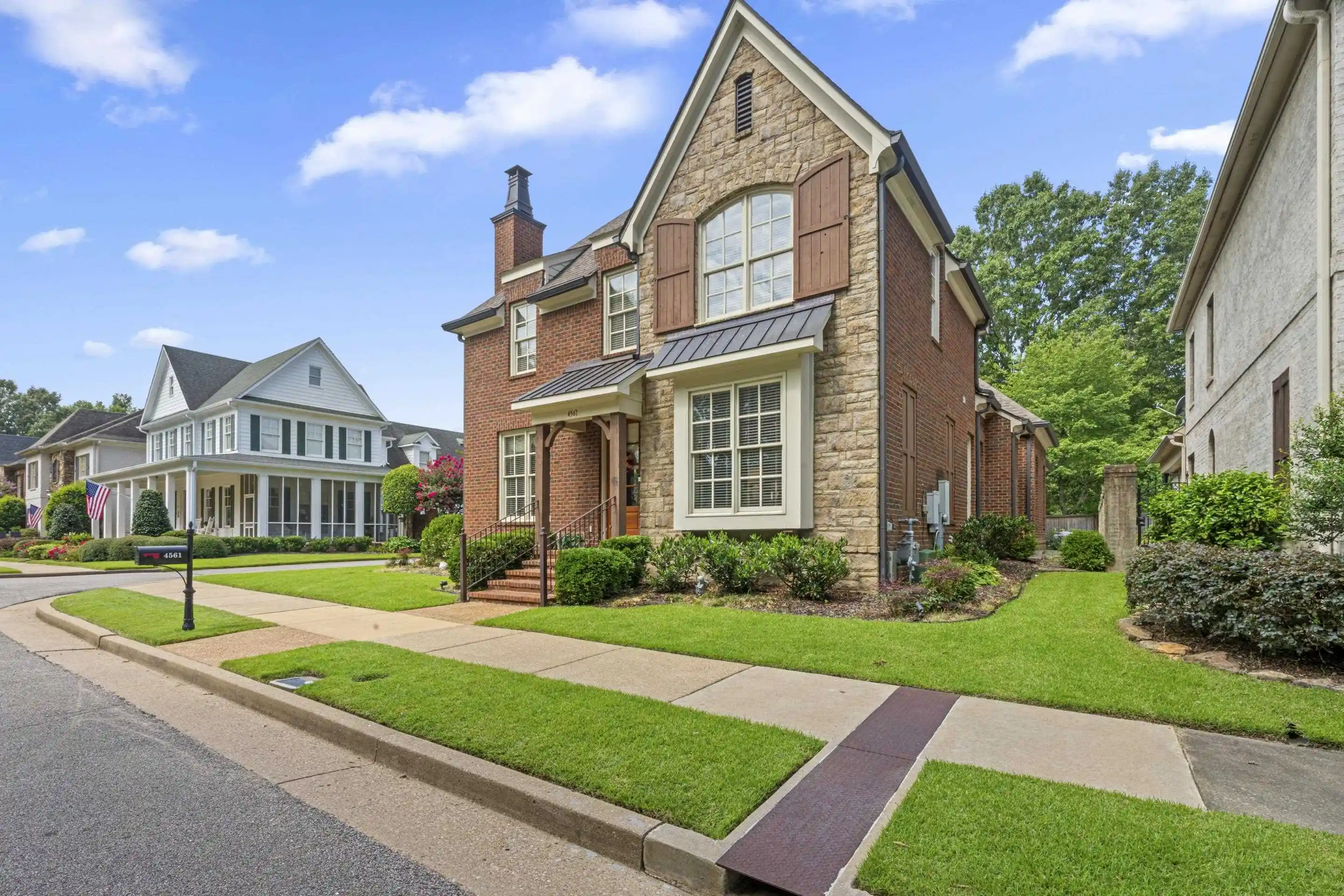 Photo 1 of Sale Pending at 4561 W Woodlawn Cir, Collierville, TN 38017 | MLS# 10226629 | Listing updated on 2026-09-10