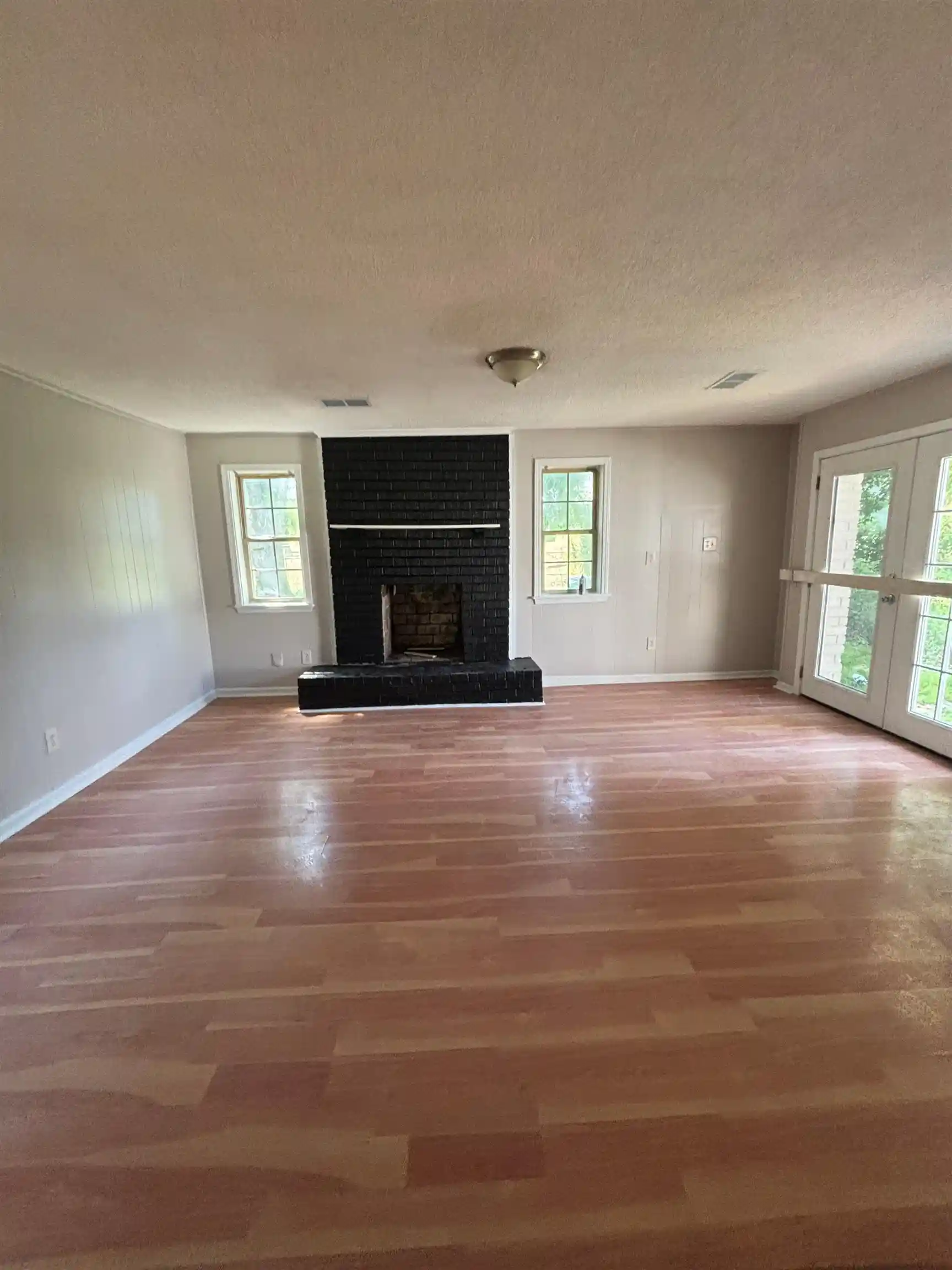 Photo 2 of Single family home for sale at 3571 Daggett Rd, Memphis, TN 38109 | MLS# 10226634 | Listing updated on 2026-07-21