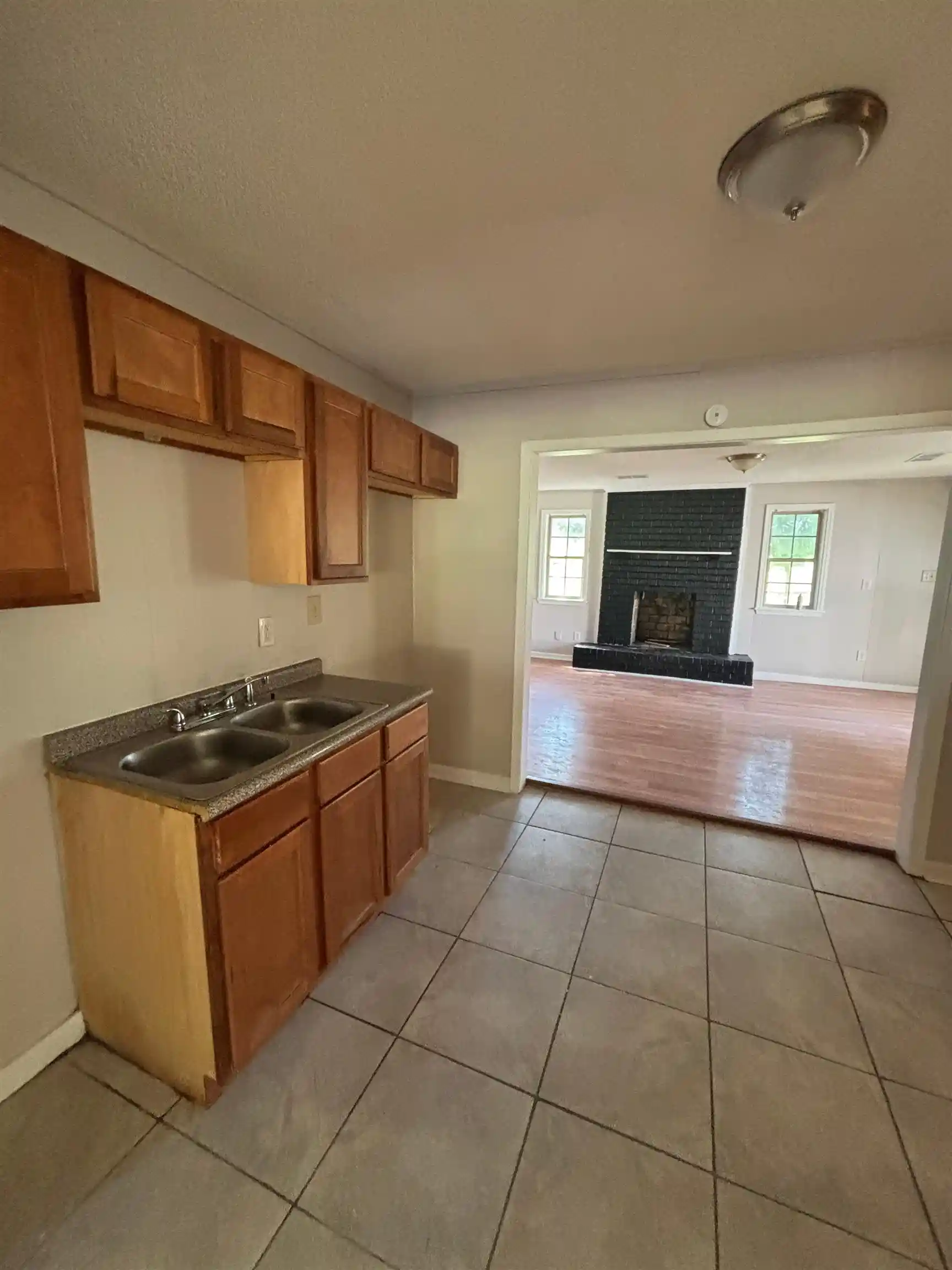 Photo 3 of Single family home for sale at 3571 Daggett Rd, Memphis, TN 38109 | MLS# 10226634 | Listing updated on 2026-07-21