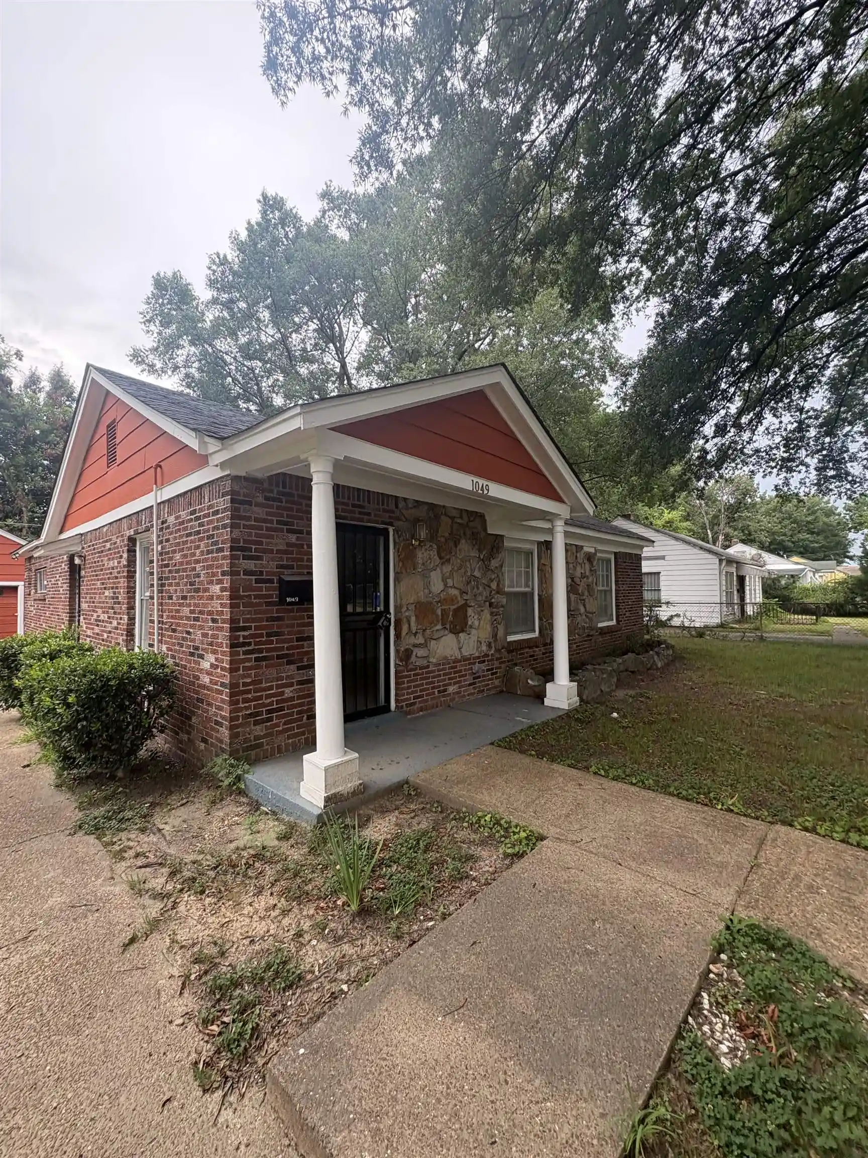 Photo 1 of Sale Pending at 1049 Haynes St, Memphis, TN 38114 | MLS# 10226649 | Listing updated on 2026-08-27