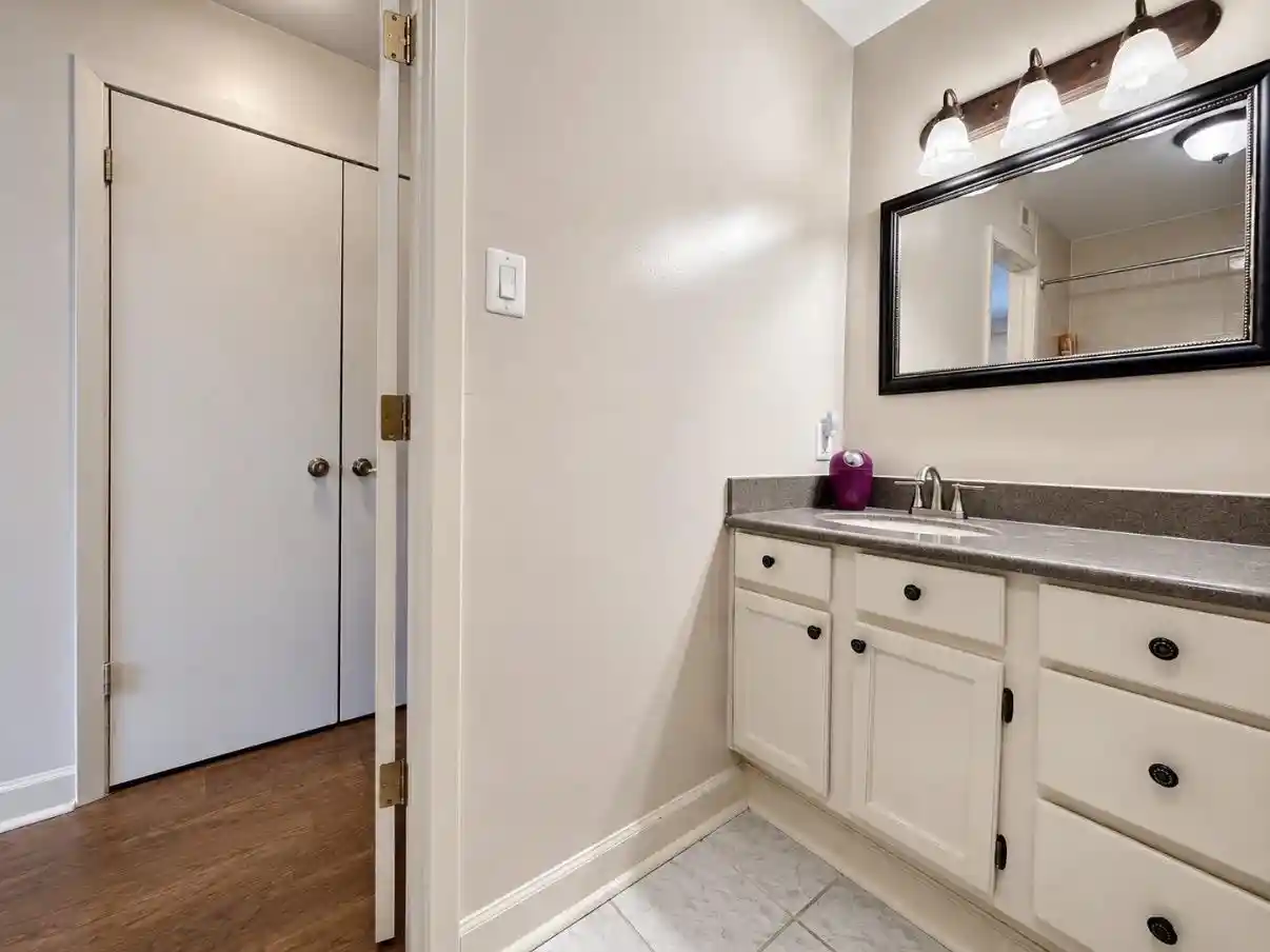 Photo 4 of Townhouse for sale at 109 N Main St #405, Memphis, TN 38103 | MLS# 10226651 | Listing updated on 2026-09-10