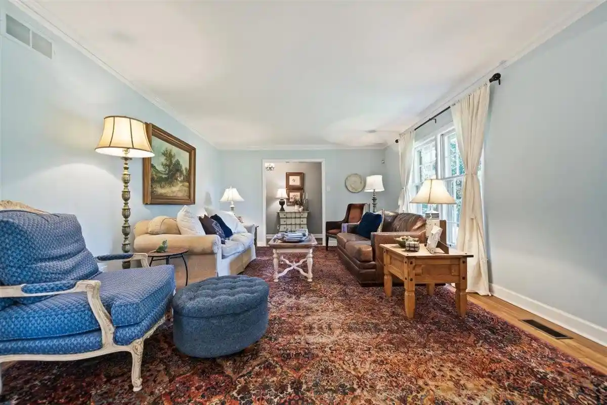3rd image of 7637 Akerswood Rd, Germantown, TN 38138 | MLS# 10226664