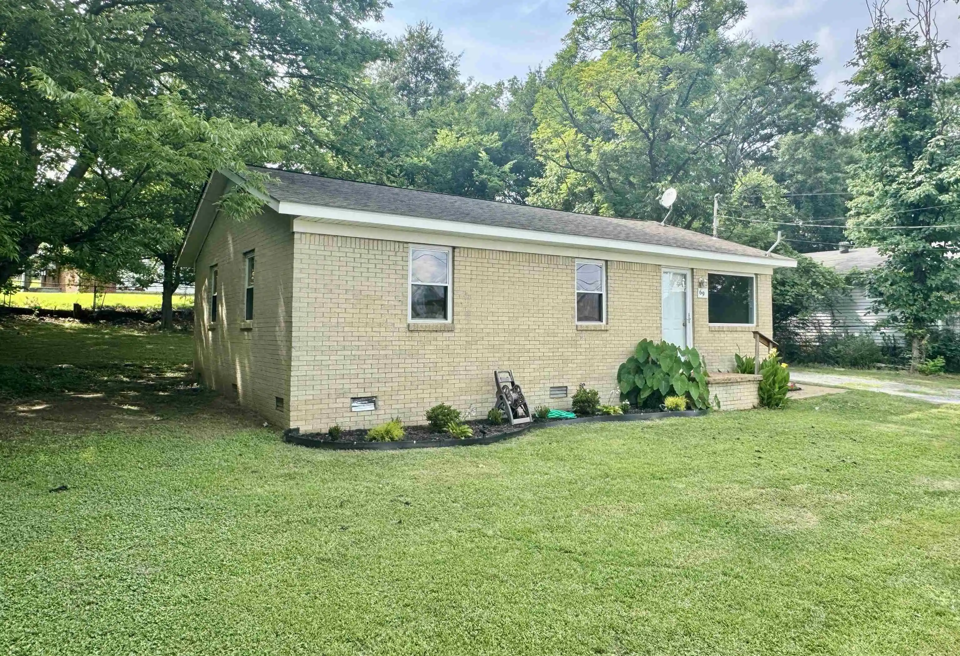 Photo 1 of Single family home for sale at 69 Hamil St, Gates, TN 38037 | MLS# 10226665 | Listing updated on 2026-10-02